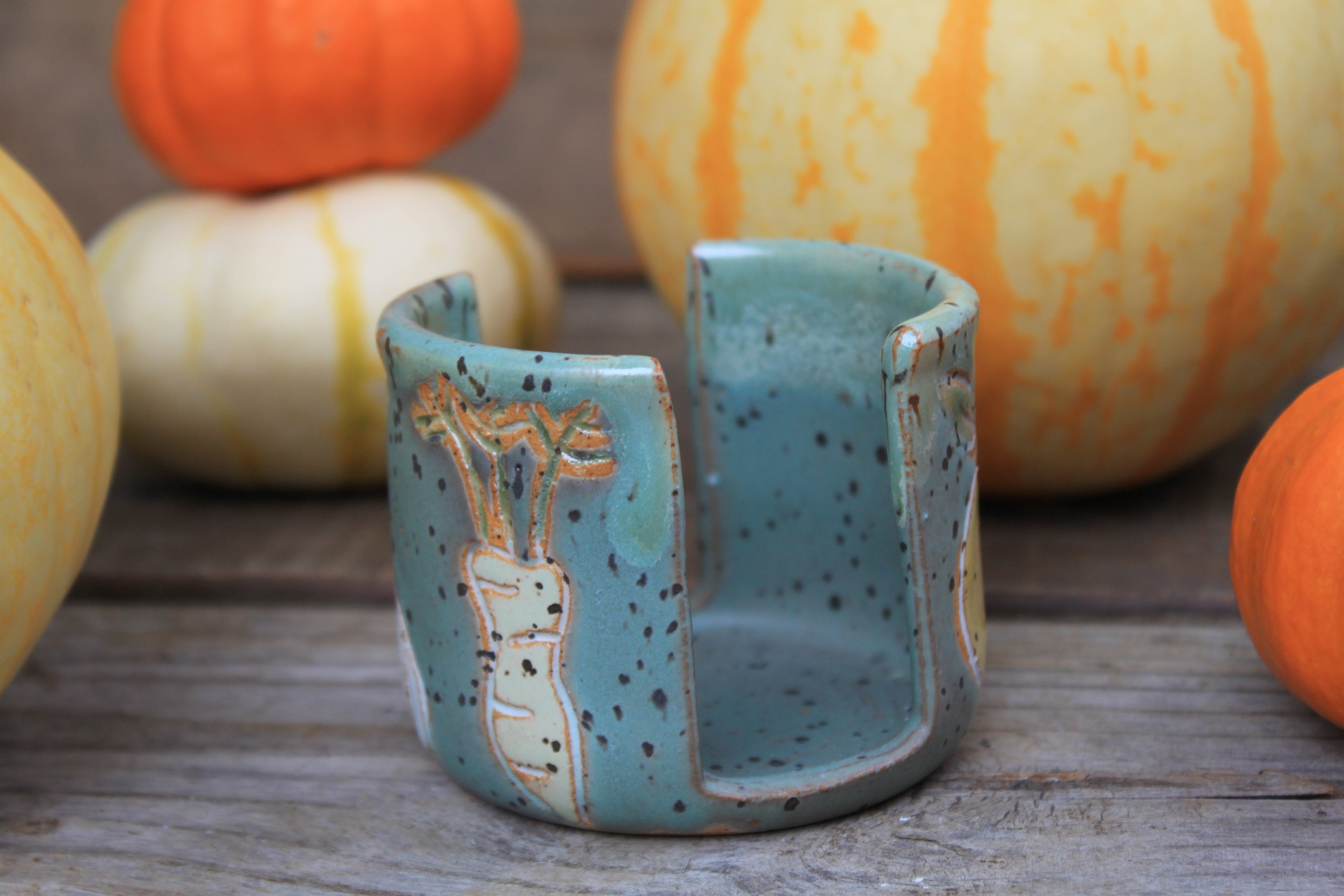 Root for Vegetables Sponge Holder