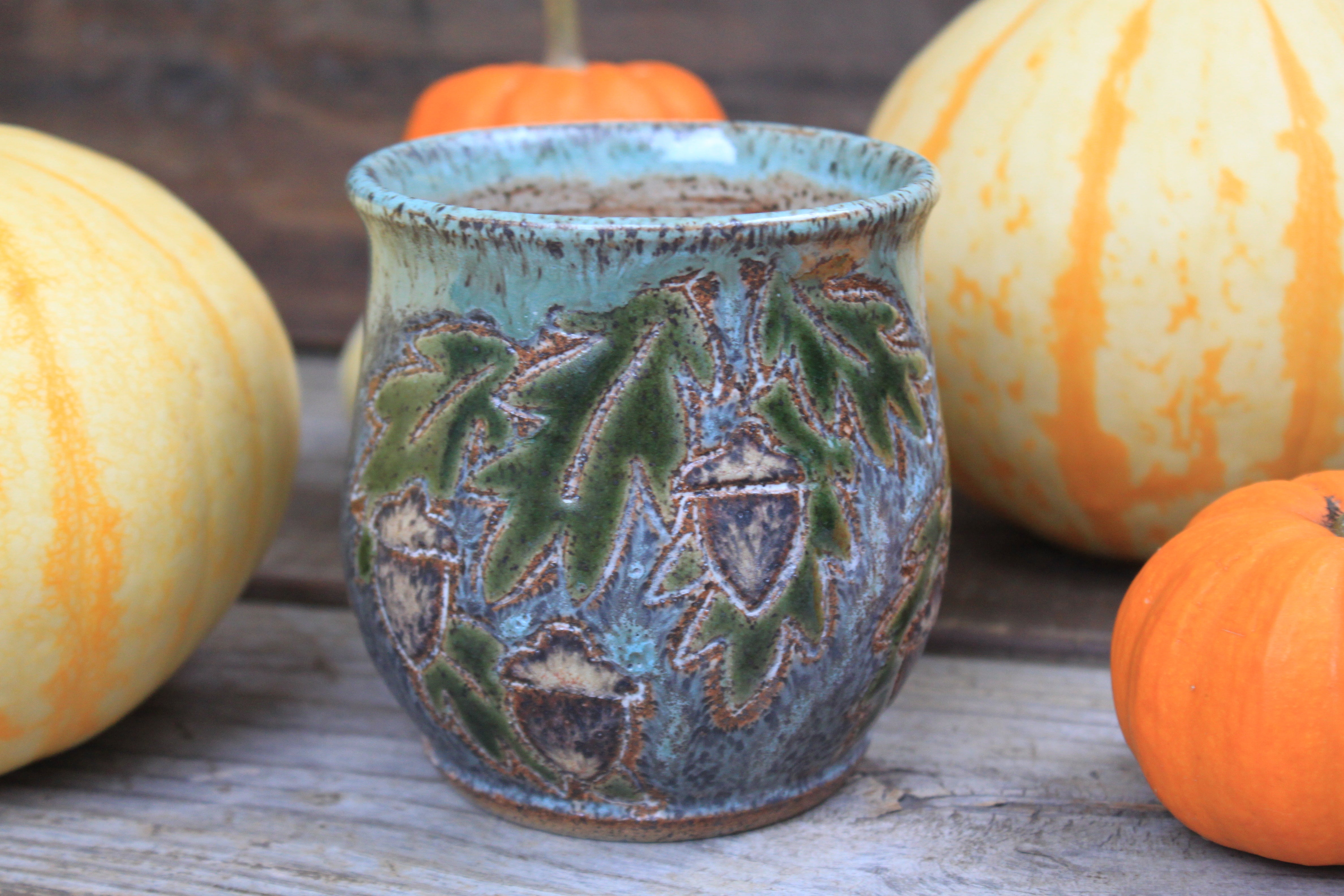 Awesome Acorns Foliage Mug, 18 oz