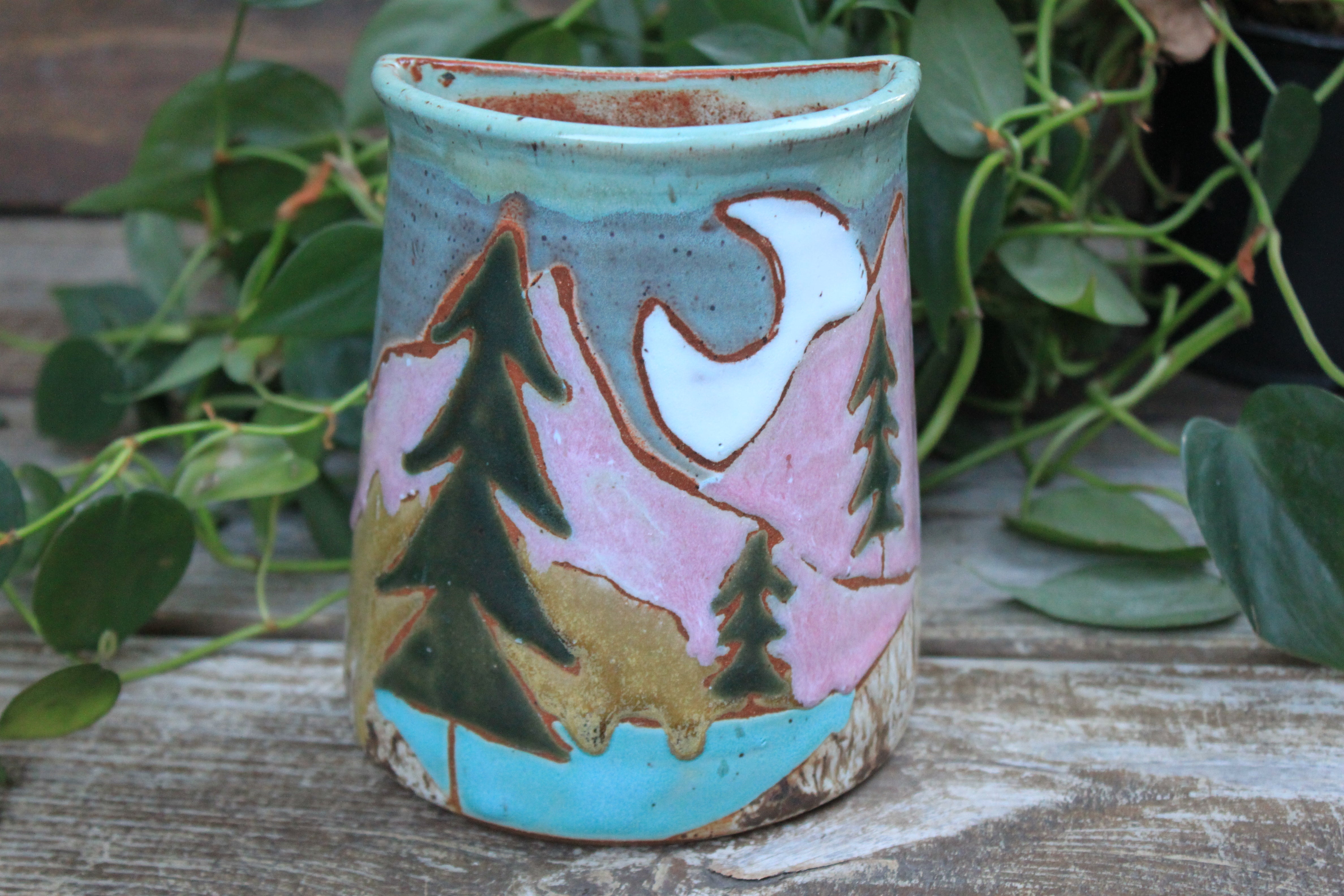 Evergreen Dreams Flat Back Vase