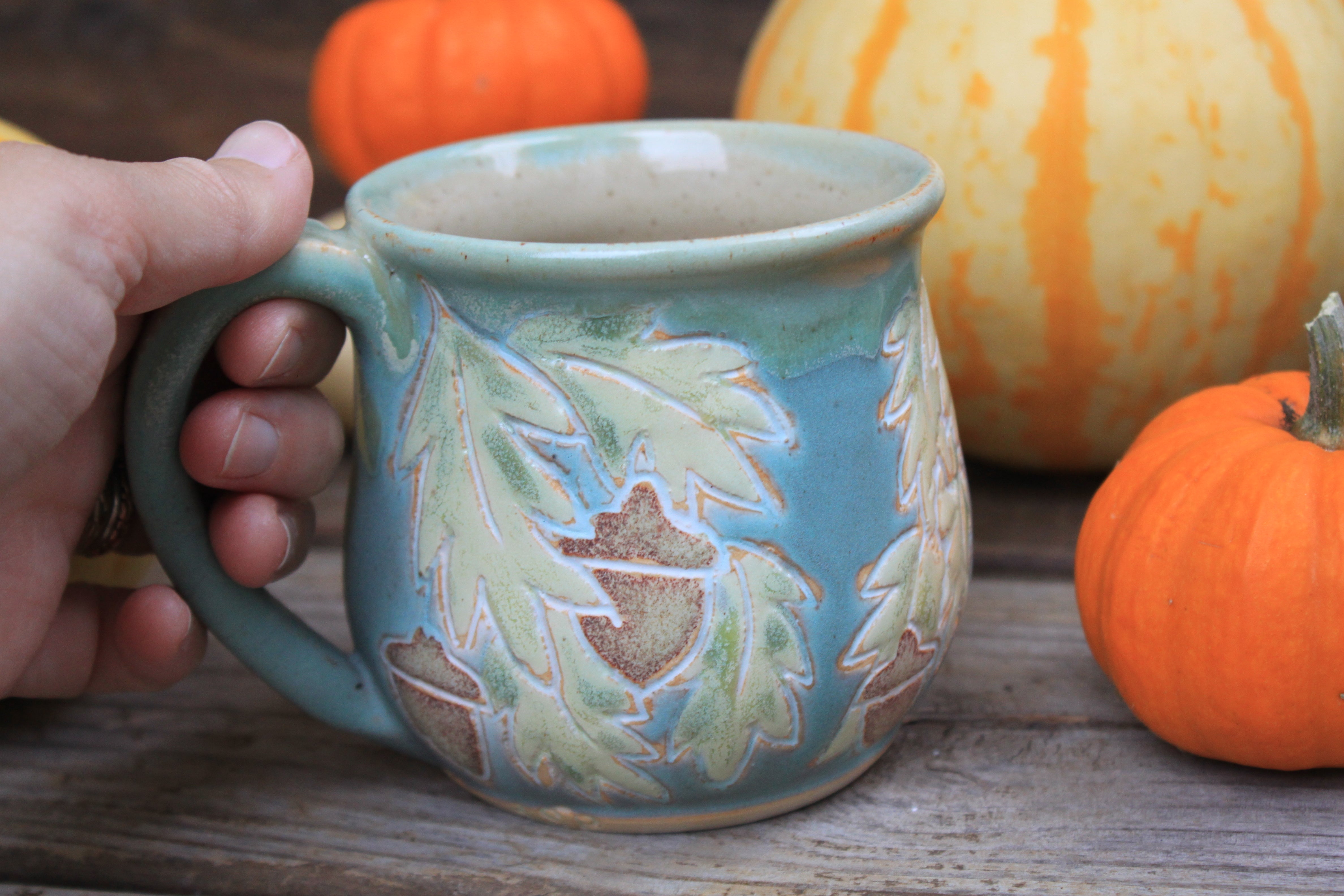 Awesome Acorns Foliage Mug, 16 oz