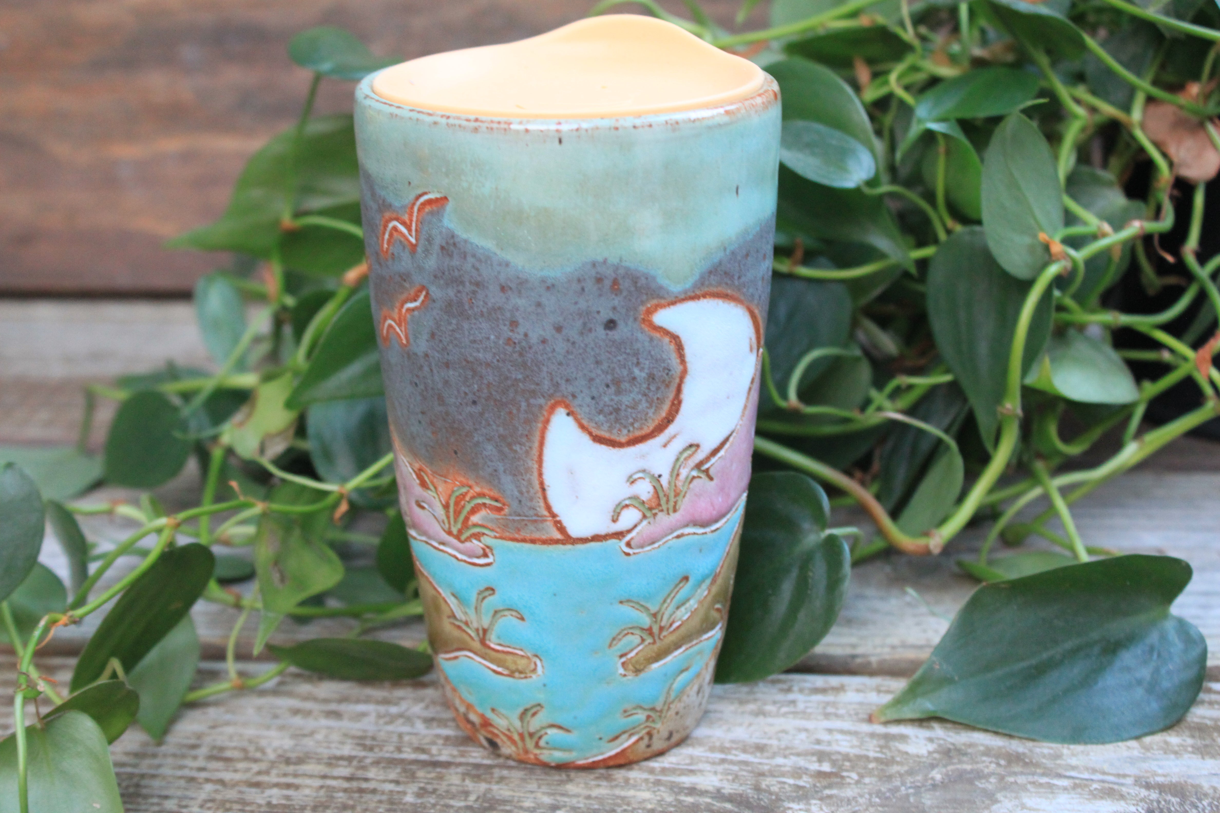 Sand Dune Sunset Carved Handled Travel Mug, 19 oz