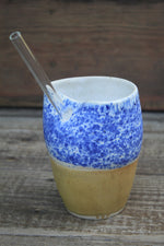 Load image into Gallery viewer, Blue Splatter and Honey Gold Straw Cup, 15 oz
