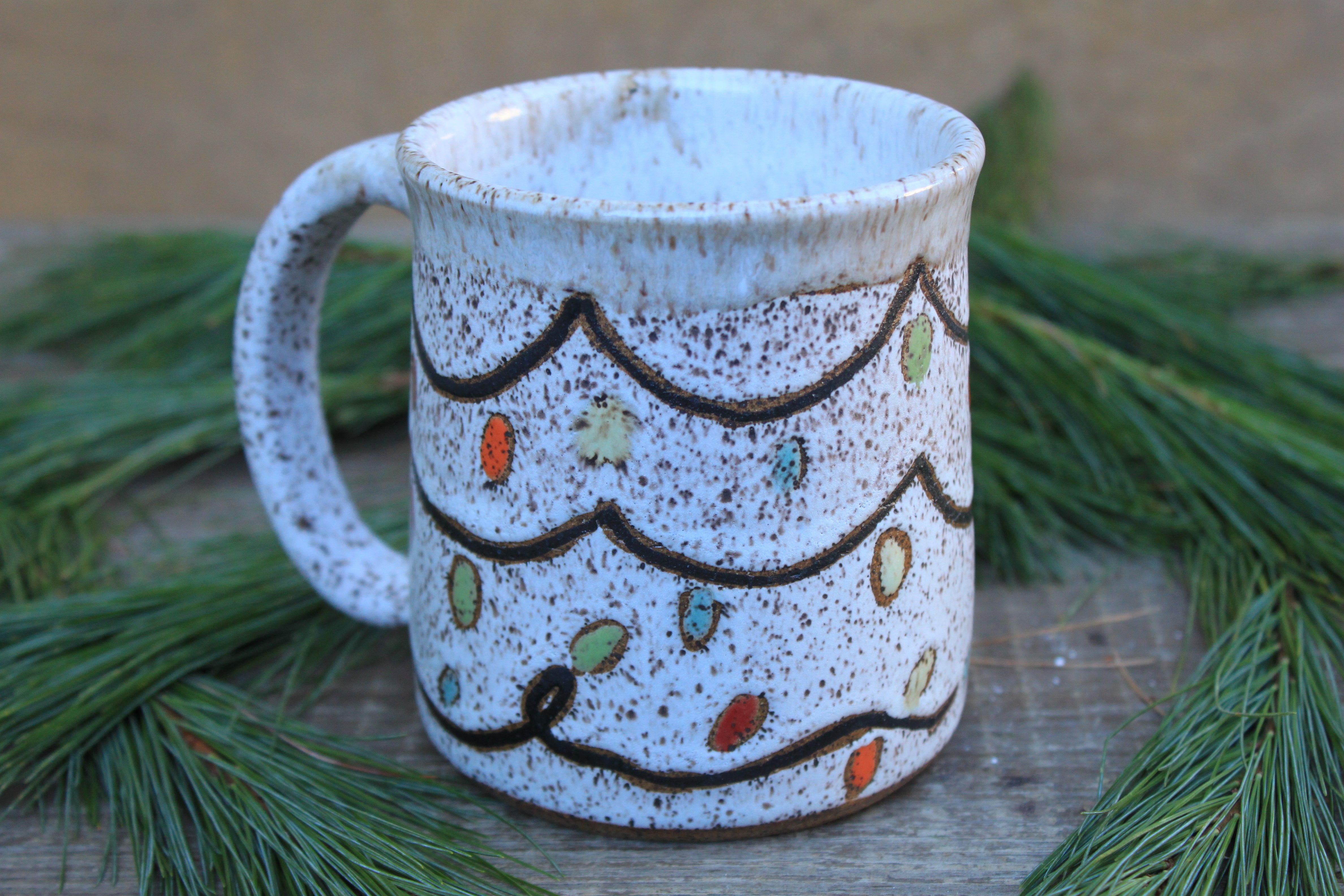 Twinkly Lights Mug, 18 oz