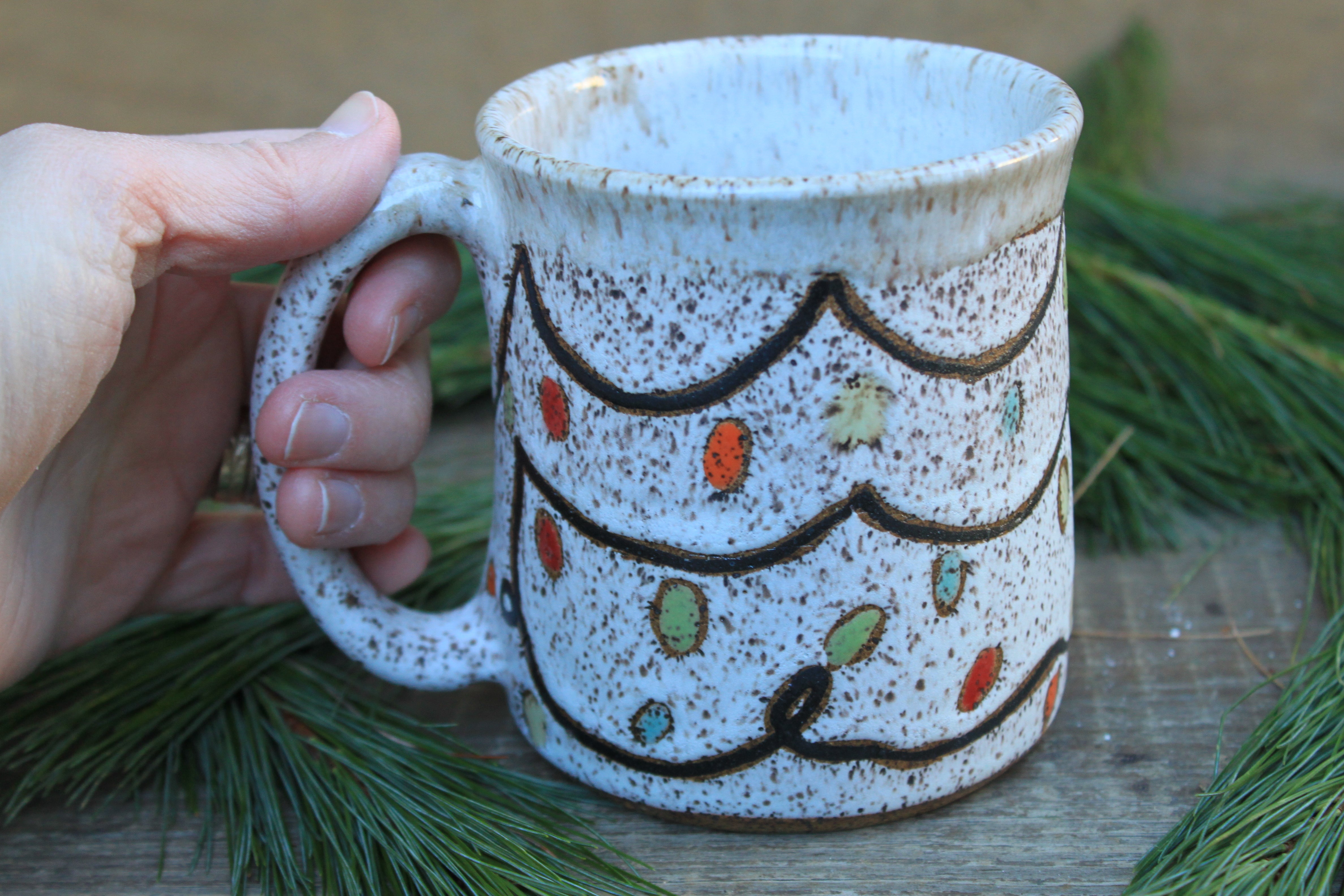 Twinkly Lights Mug, 18 oz