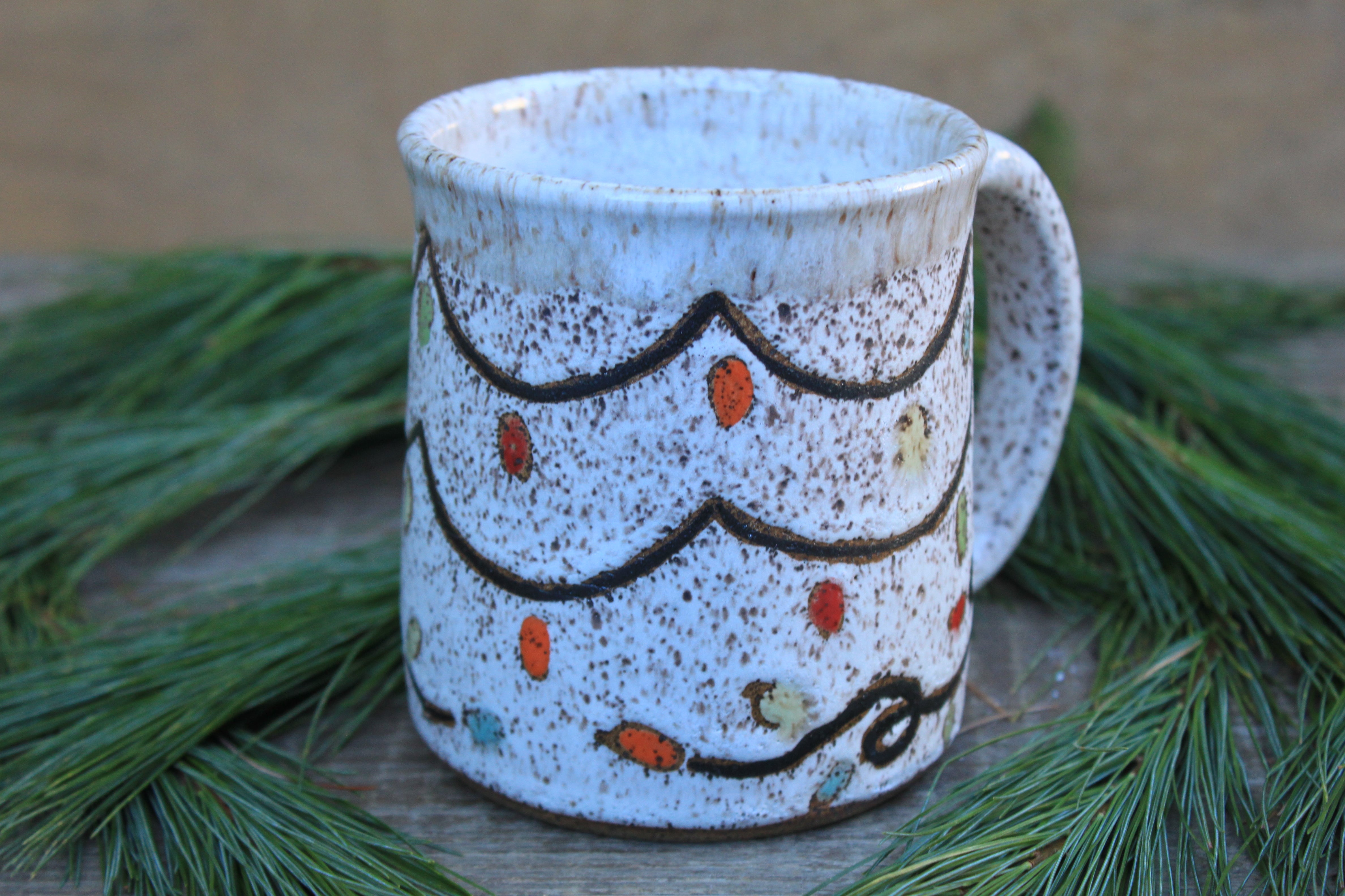 Twinkly Lights Mug, 18 oz