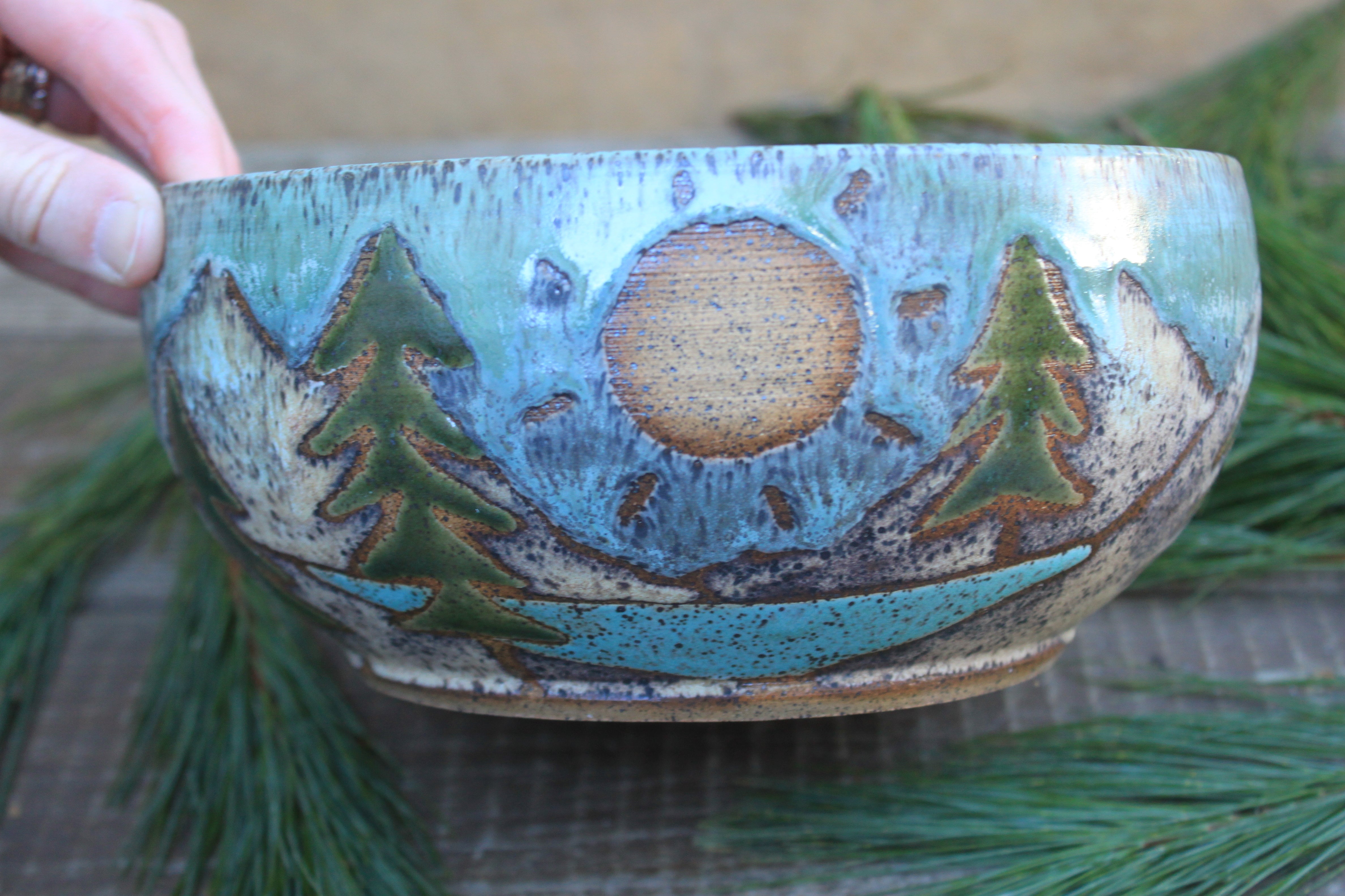 Evergreen Dreams Day and Night Bowl