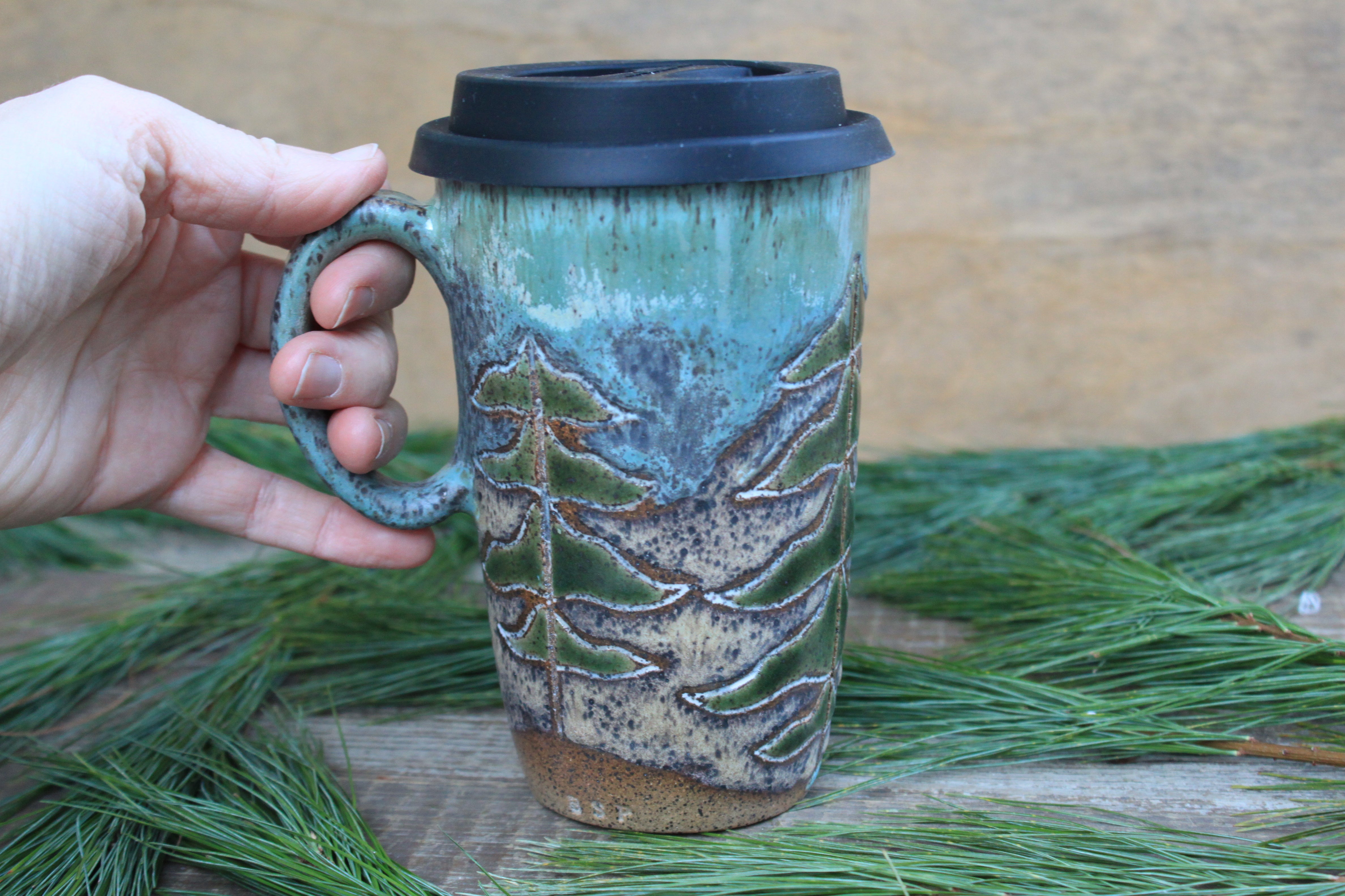 Redwood Days Carved Handled Travel Mug, 18 oz