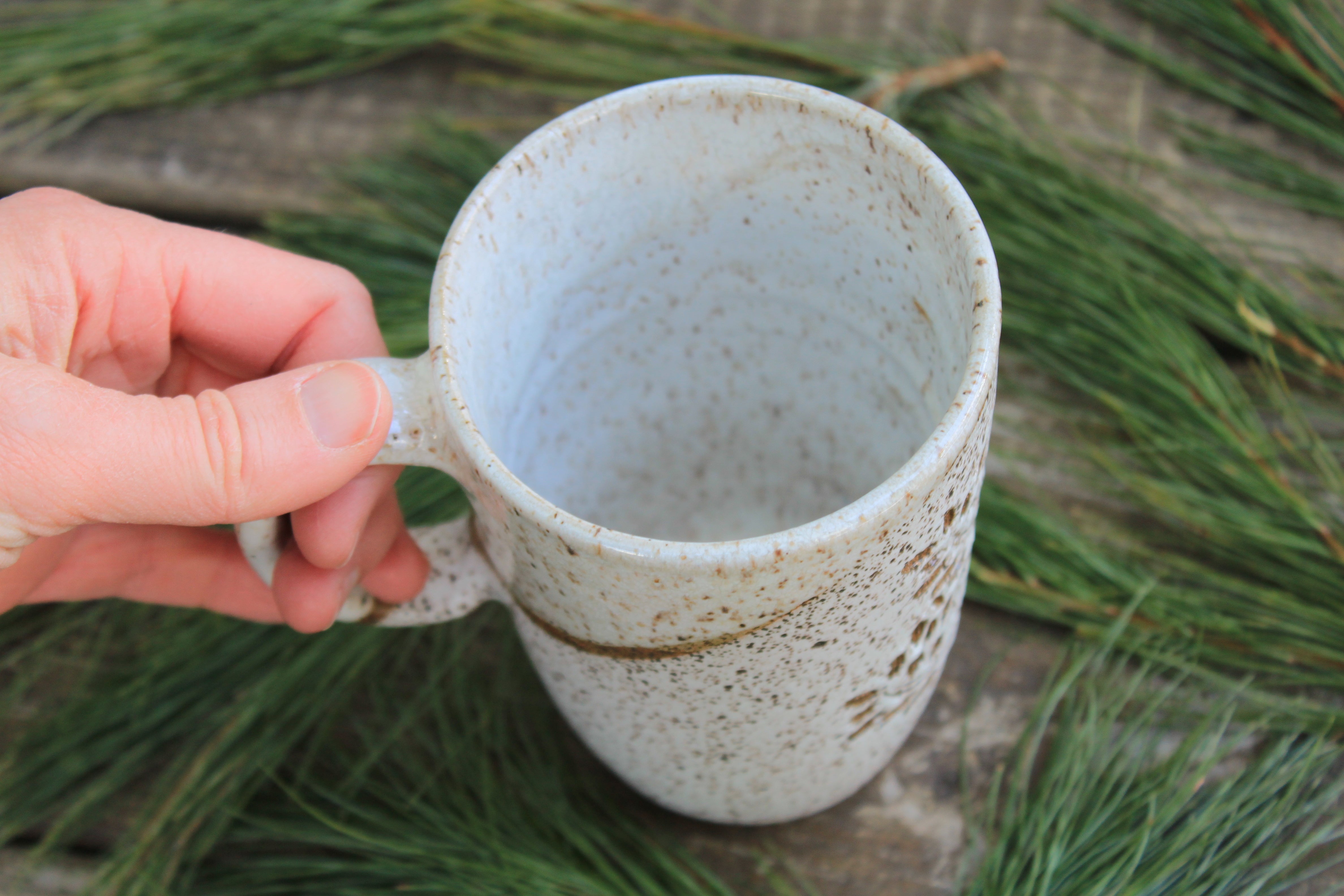 Snowy Foliage Carved Handled Travel Mug, 16 oz