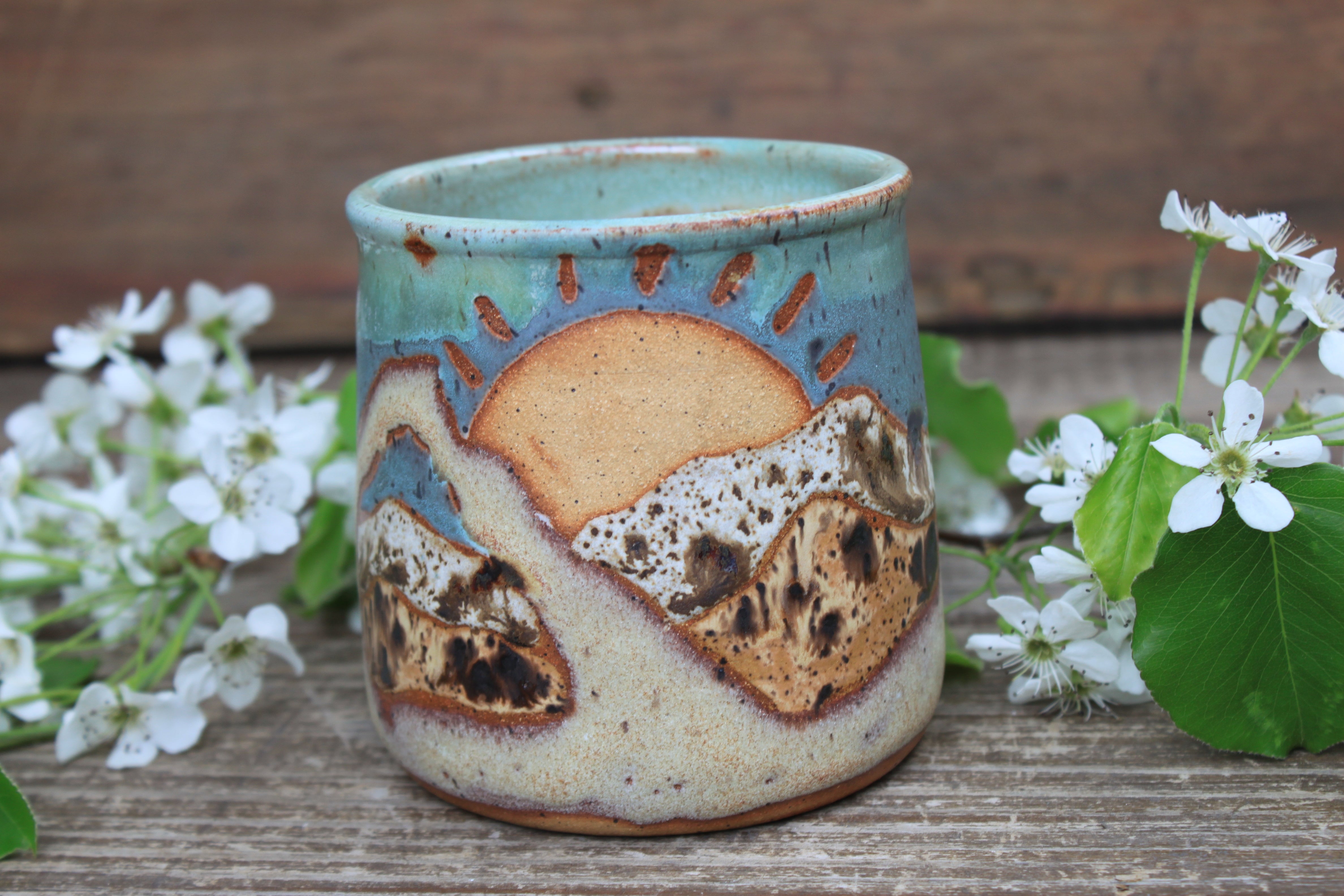 Arches Days Mug, 18 oz