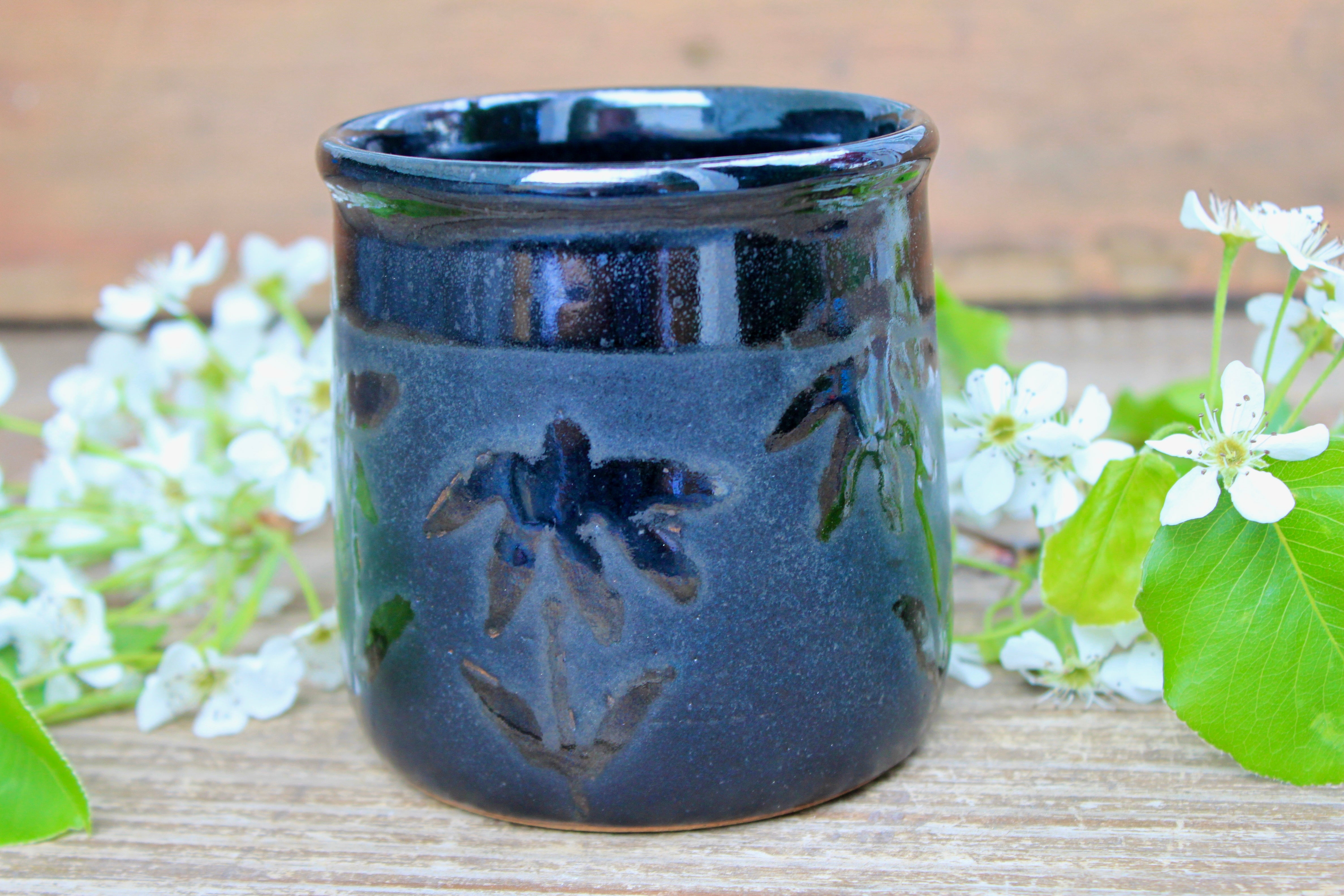 Coneflower Black on Black Mug, 16 oz