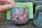 Load image into Gallery viewer, Sponge Holder - Assorted Designs
