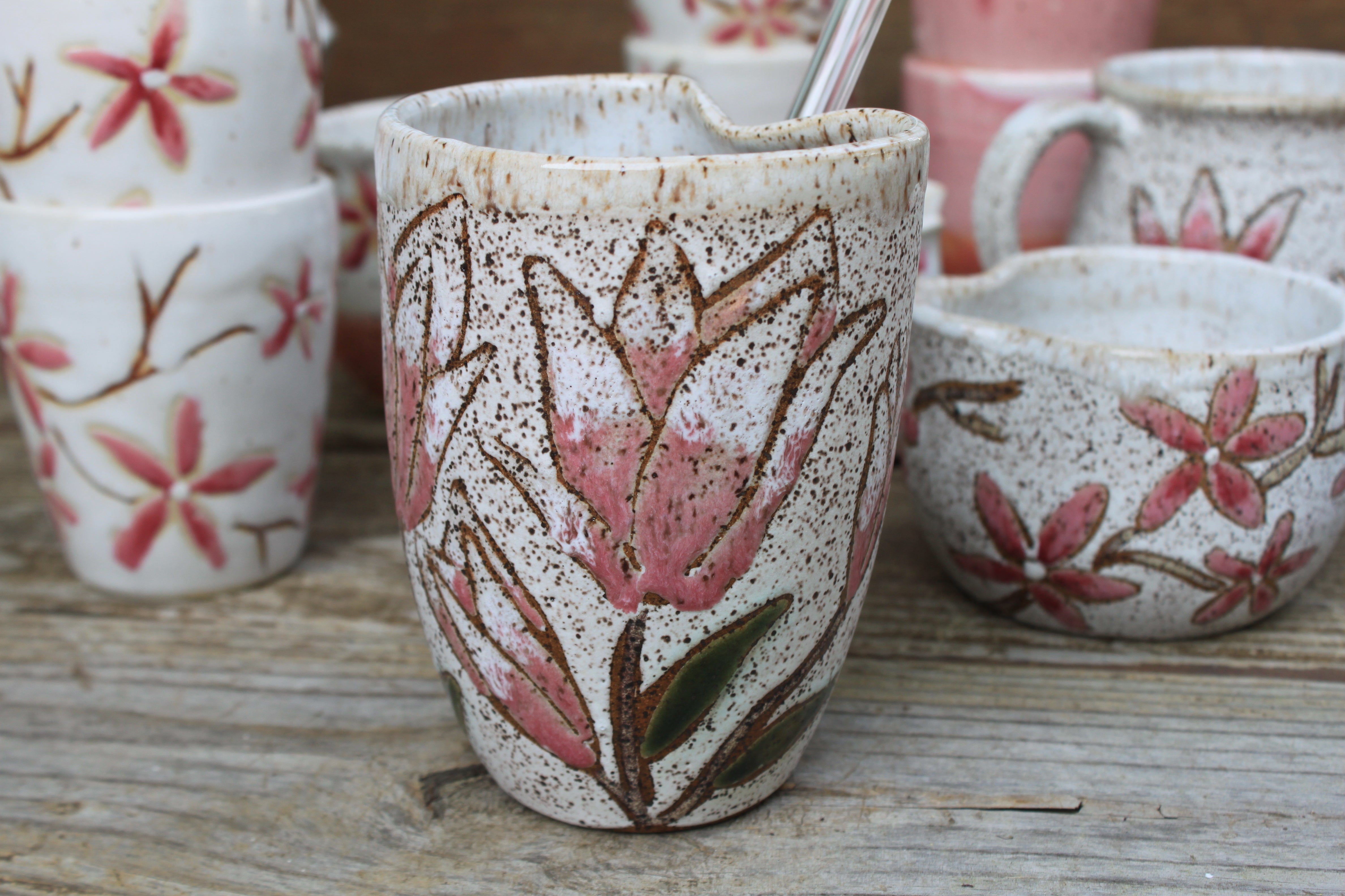 Magnolia Blooms Straw Cup, 16 oz