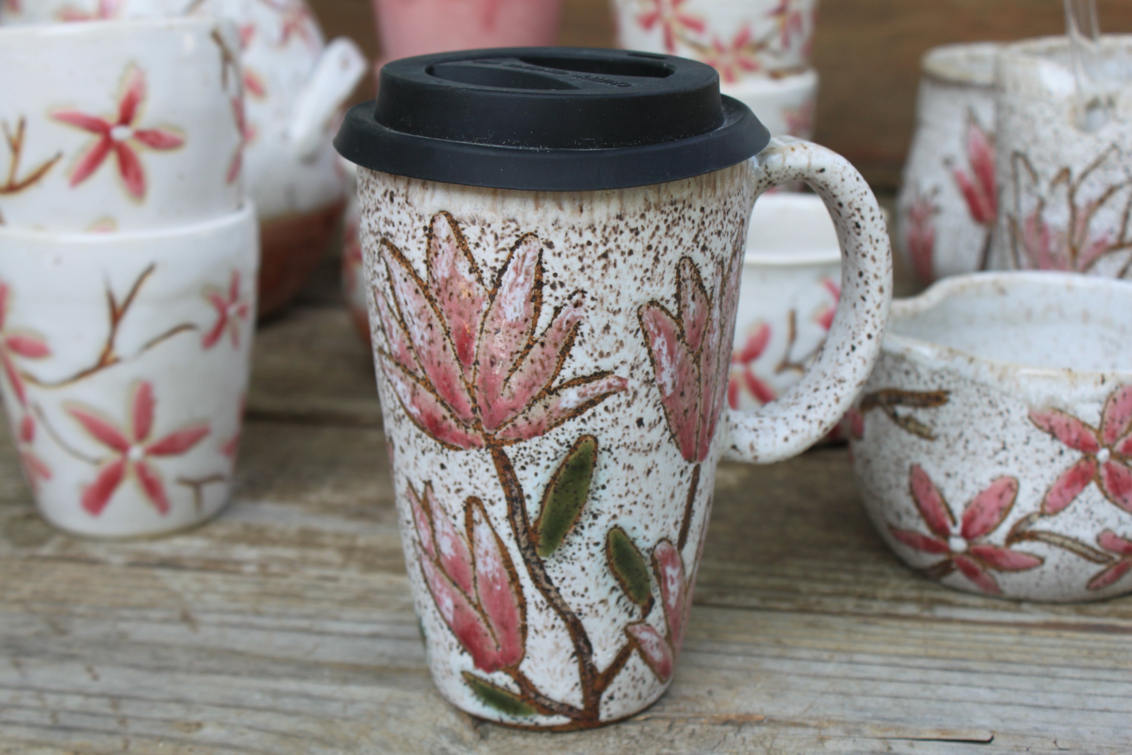 Magnolia Bloom Love Travel Mug, 18 oz