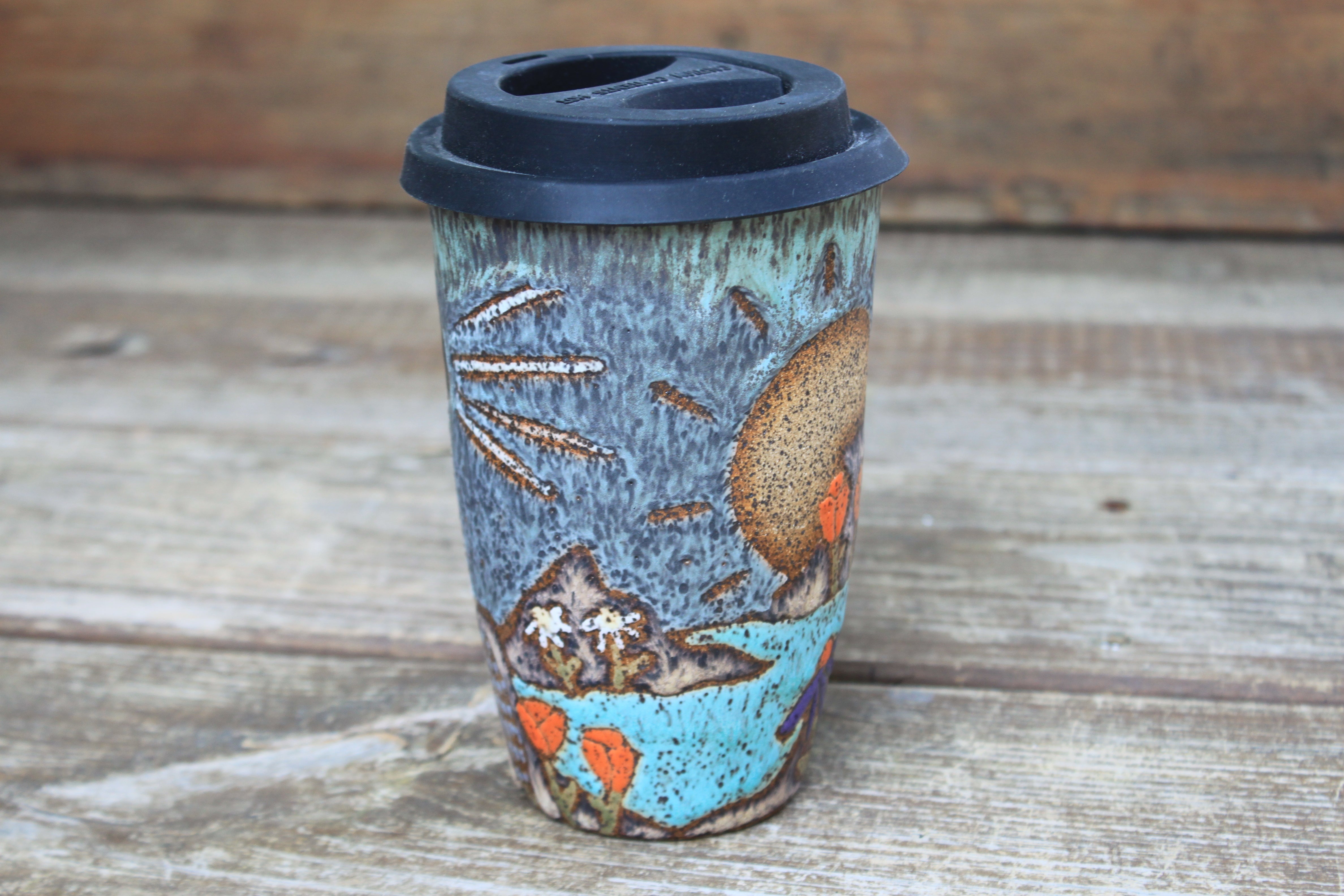 Coastal Wildflower Days Handled Travel Mug, 17 oz