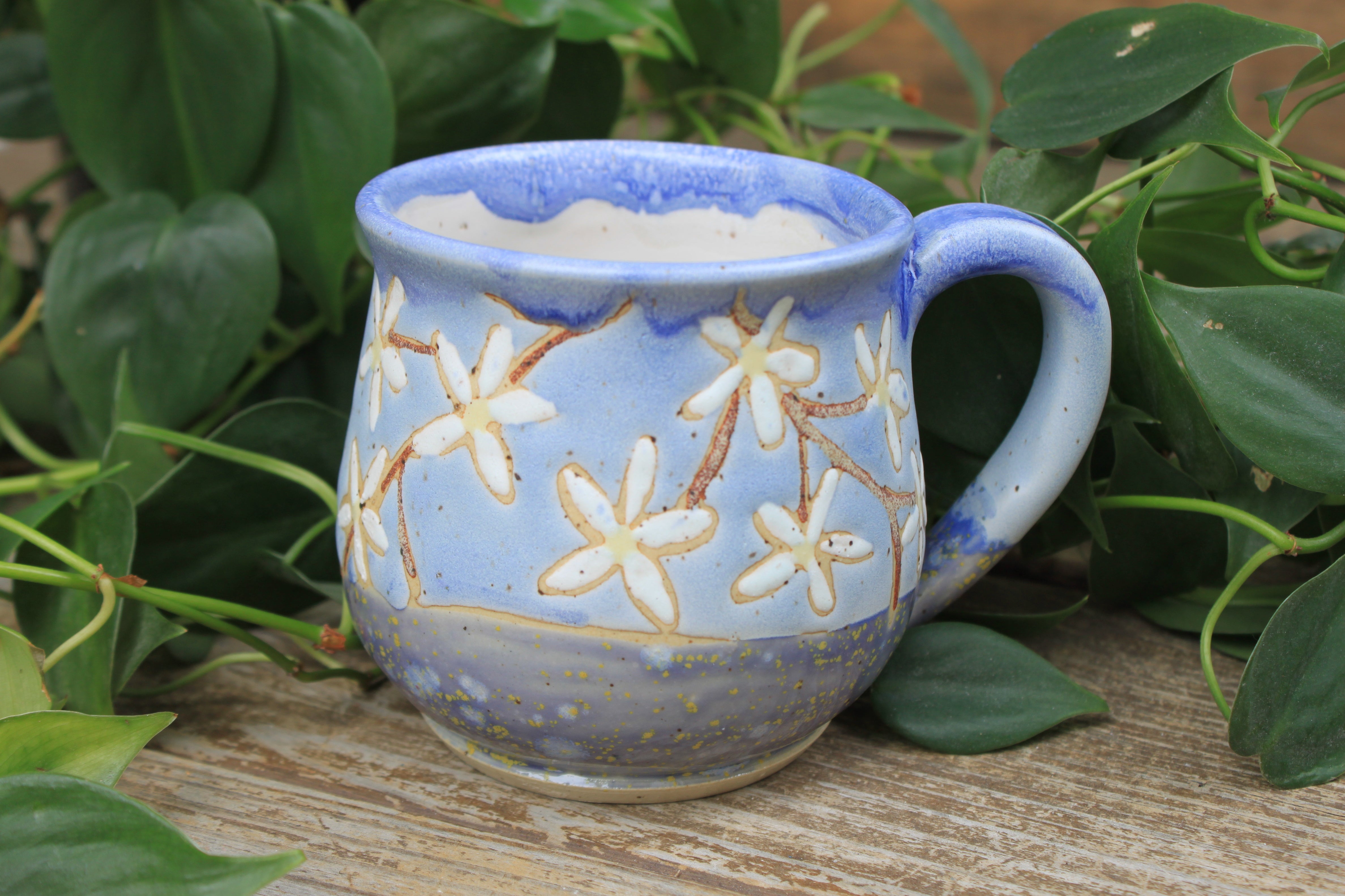 Jasmine Dreams Mug, 16 oz