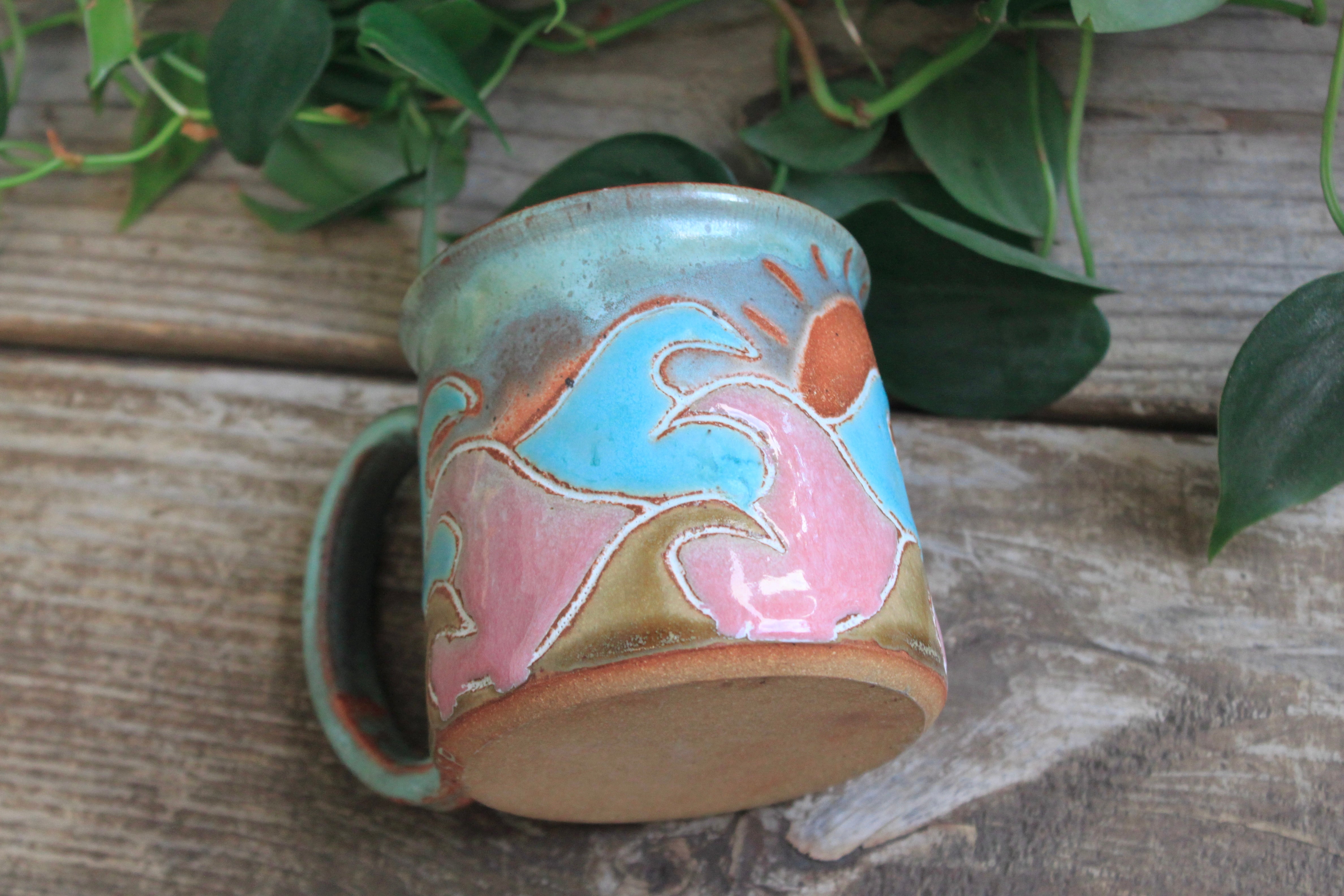 Ocean Waves Day Carved Mug, 14 oz