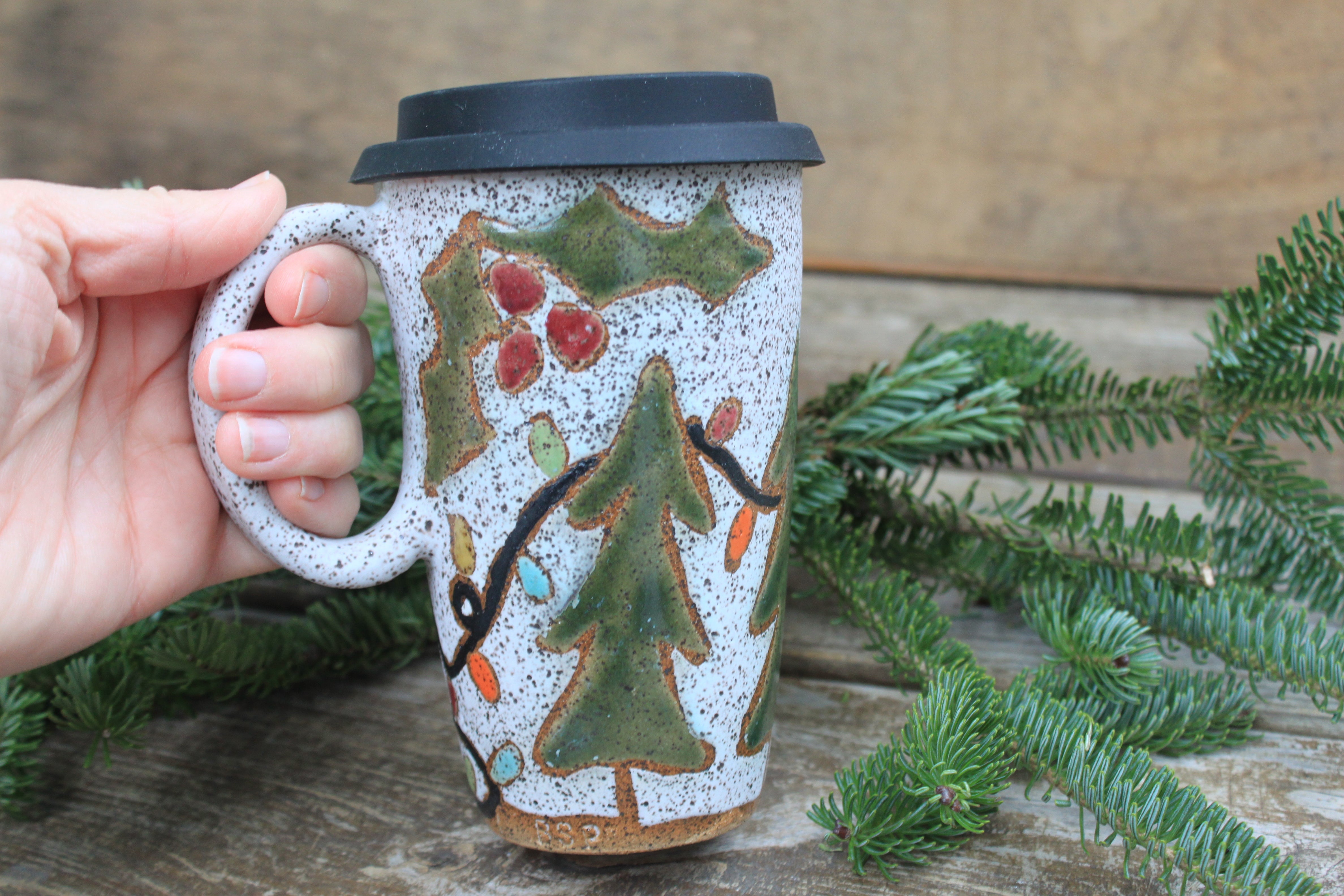 Twinkly Lights, Holly and Evergreens Handled Travel Mug, 17 oz