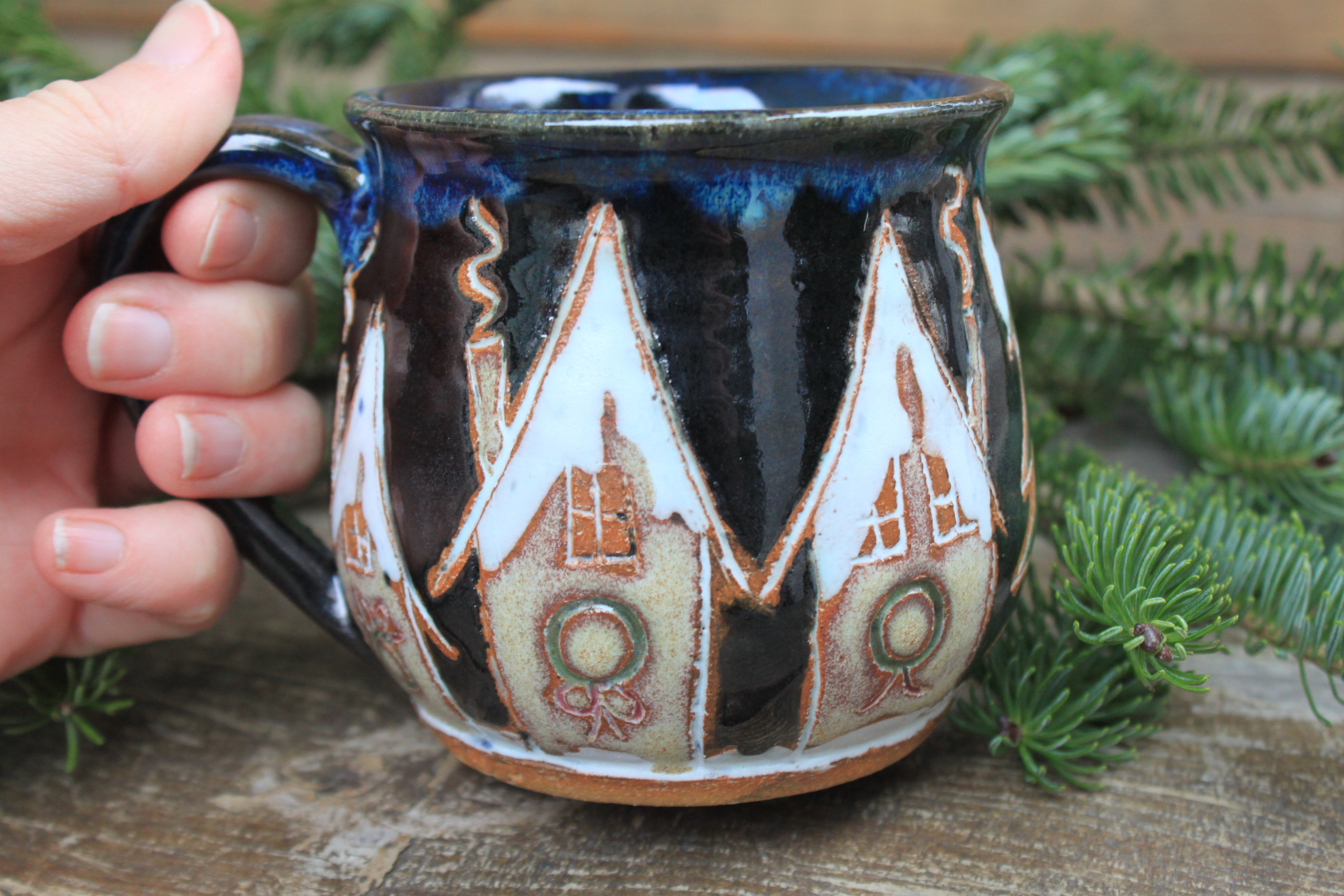 Snowy Ginger Bread House Village, 14 oz