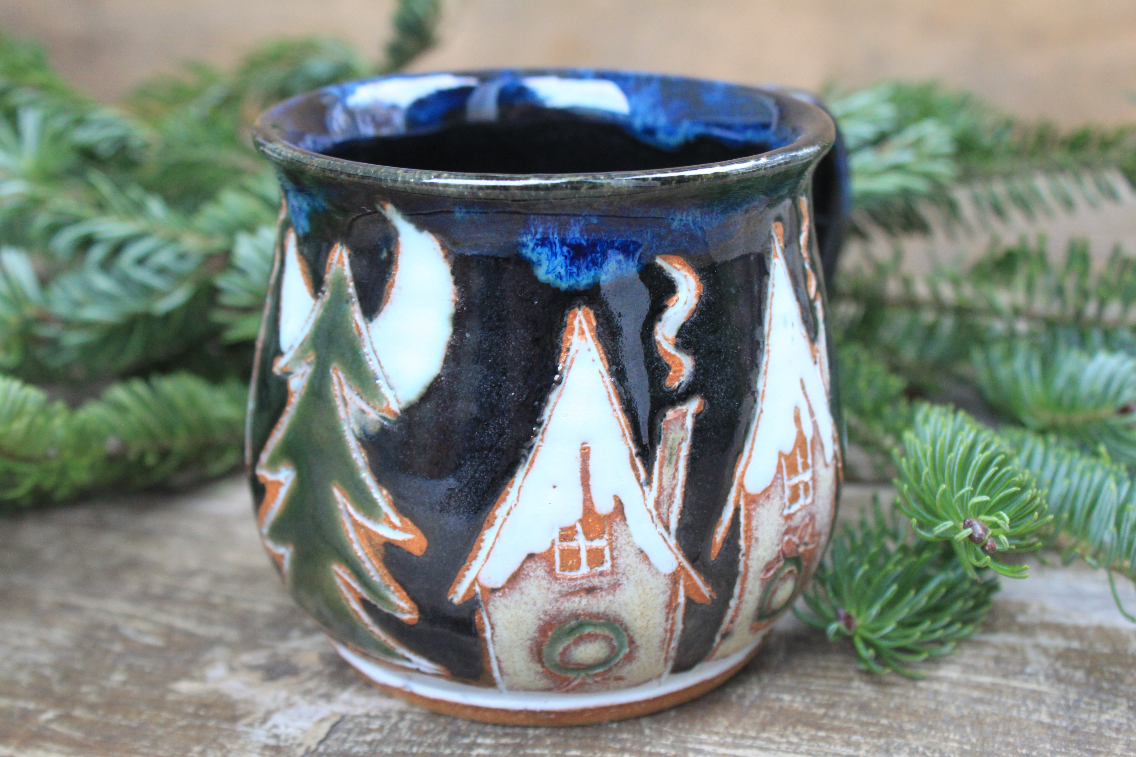 Snowy Ginger Bread House Village, 14 oz