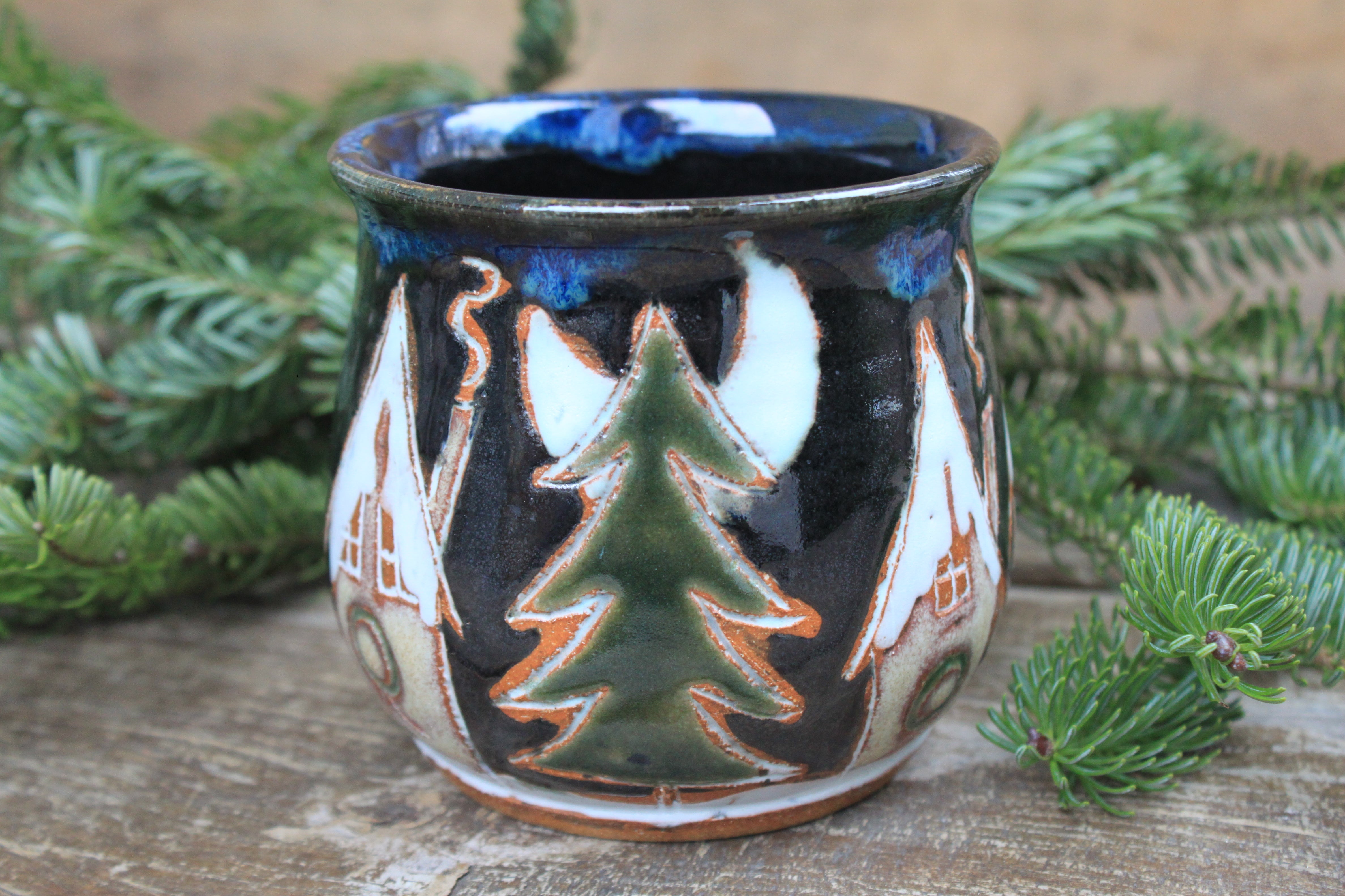 Snowy Ginger Bread House Village, 14 oz