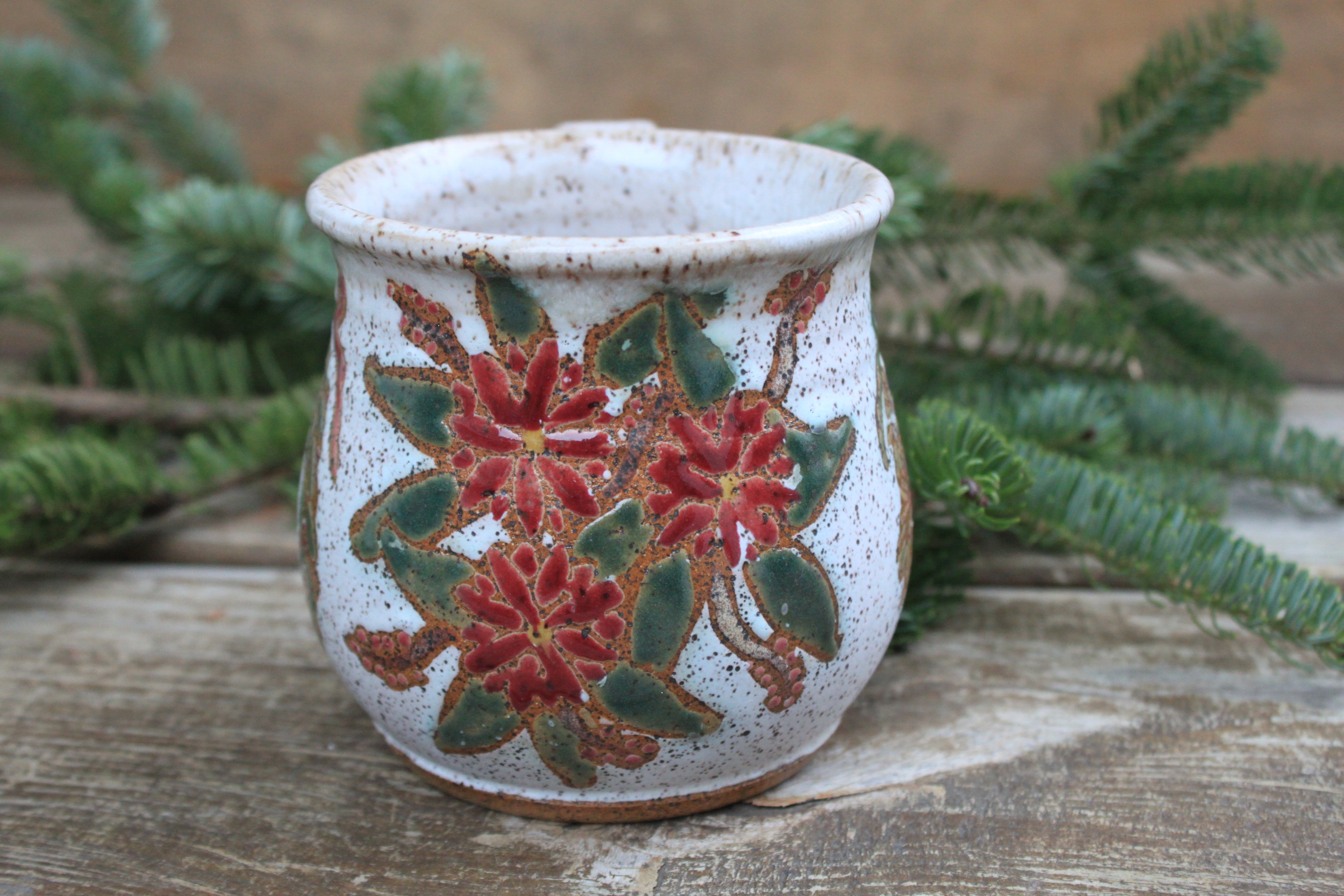 Wreaths of the Season Mug, 18 oz