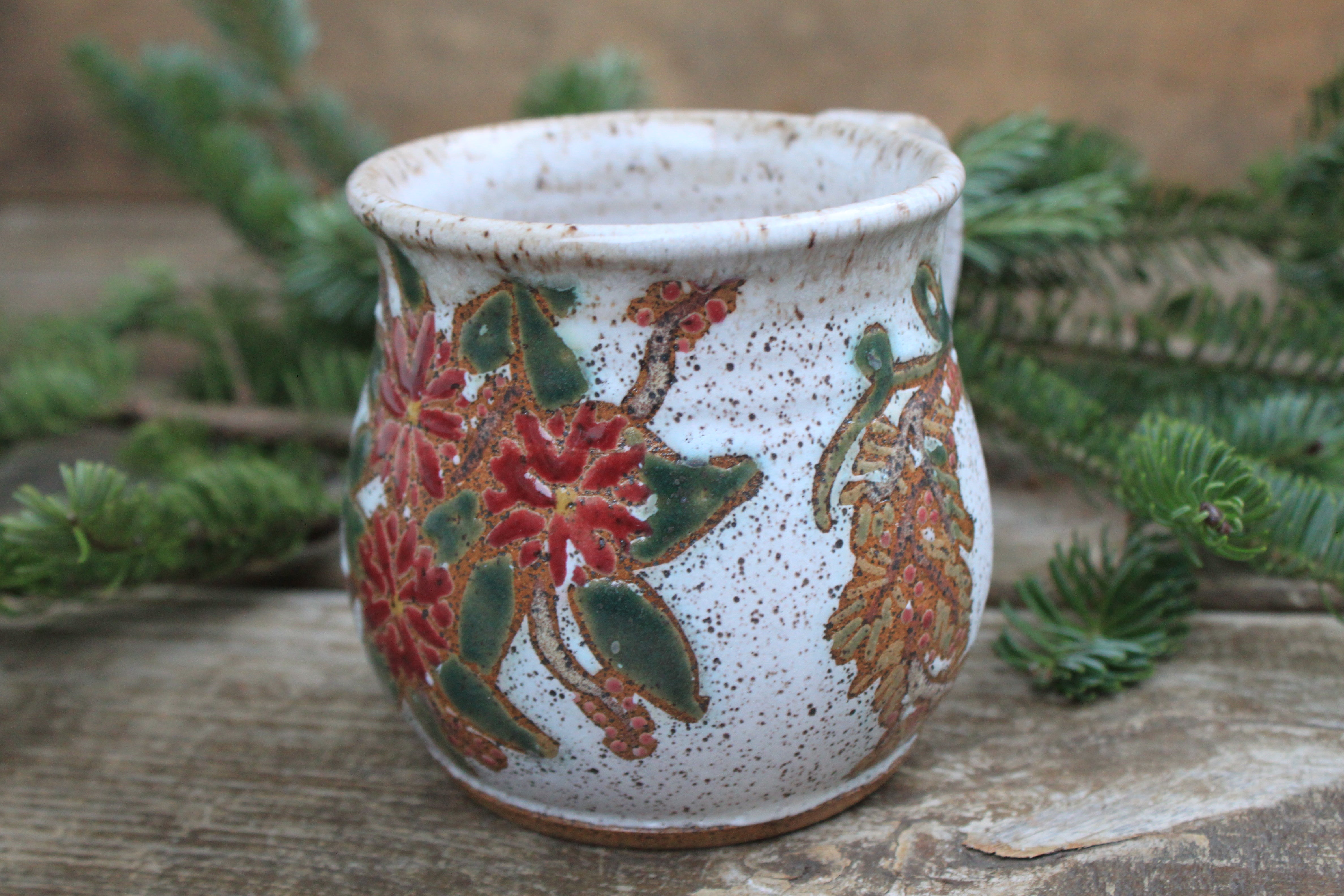 Wreaths of the Season Mug, 18 oz