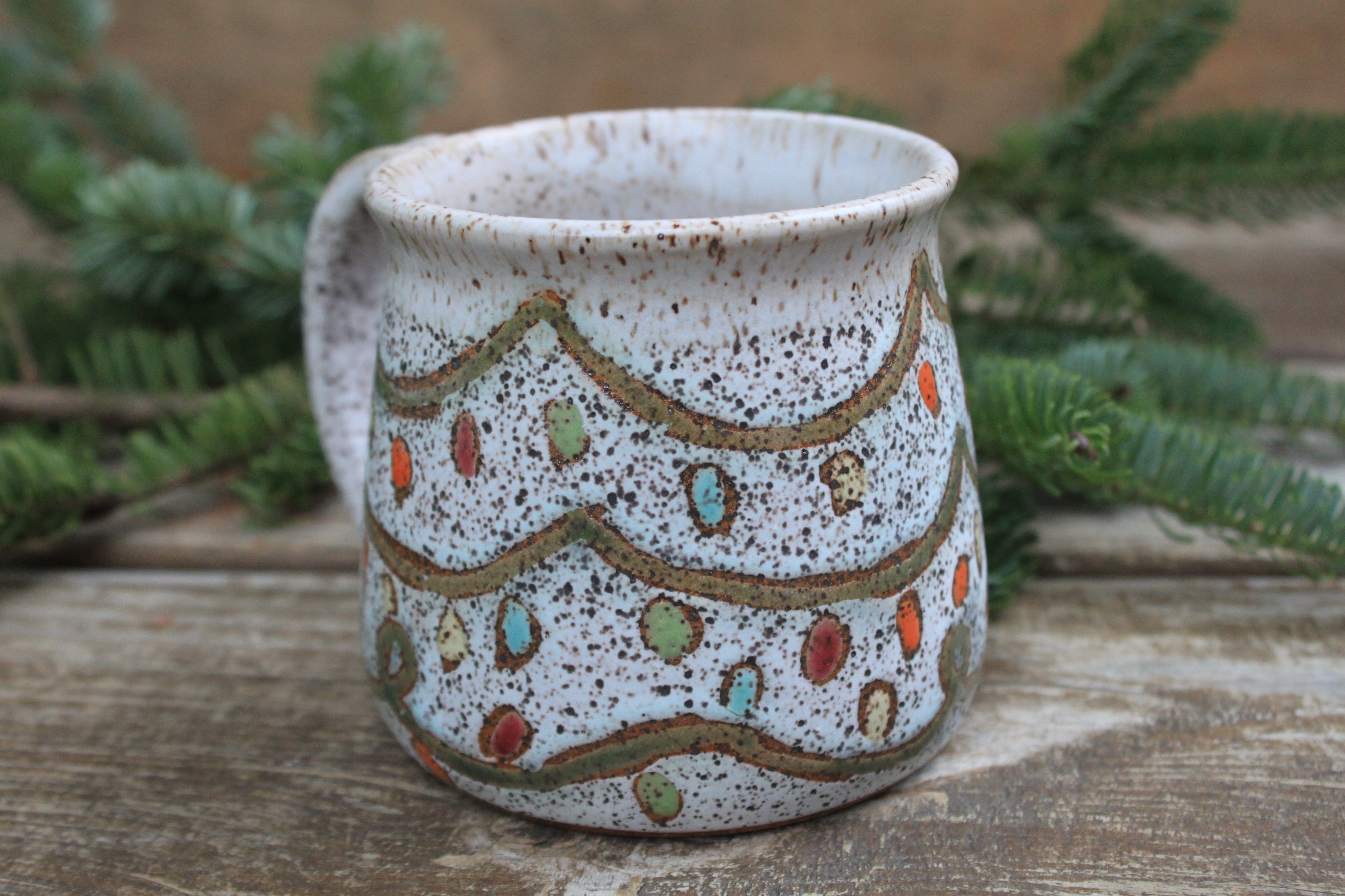 Twinkly Lights Mug, 16 oz