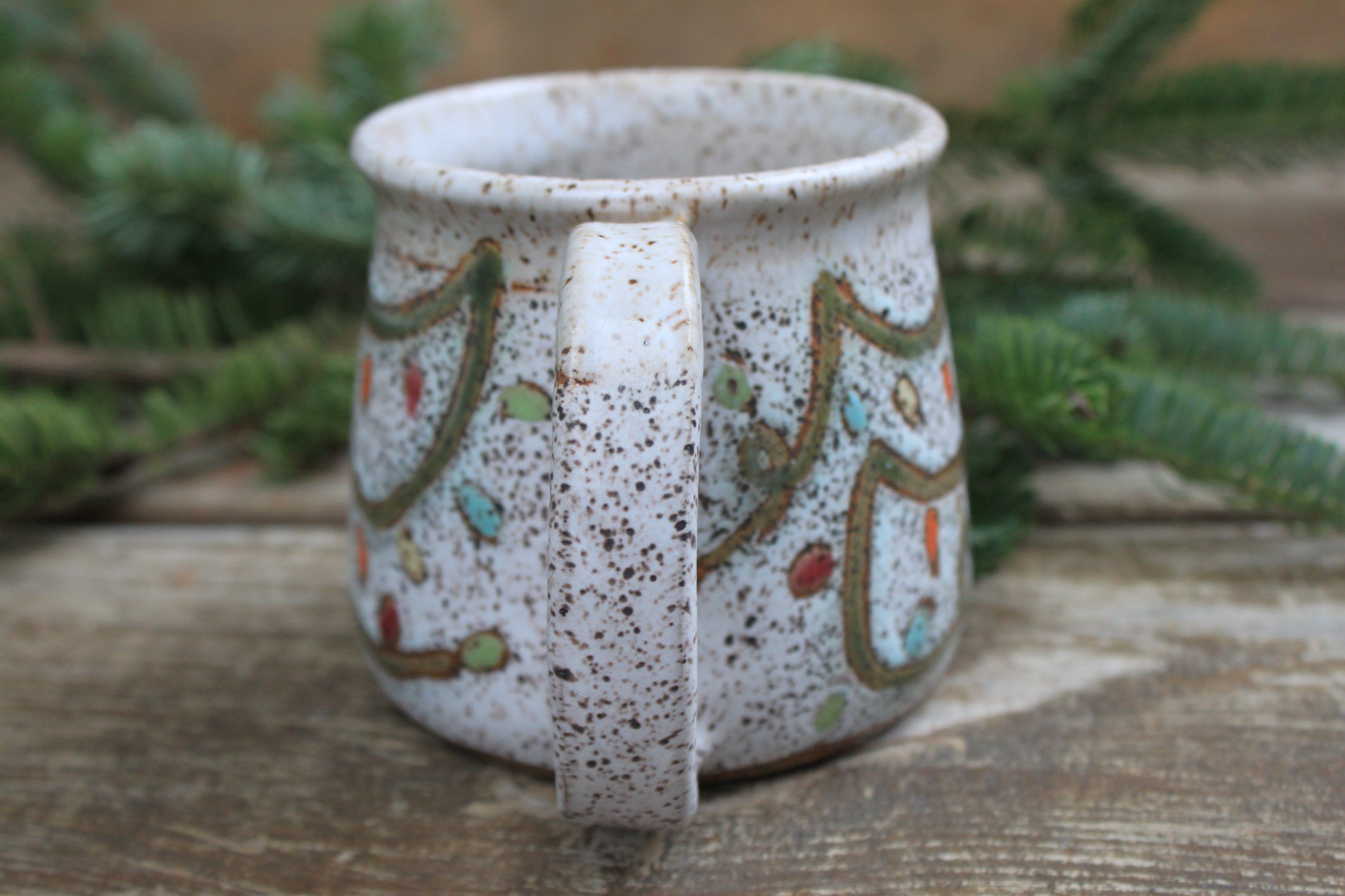 Twinkly Lights Mug, 16 oz