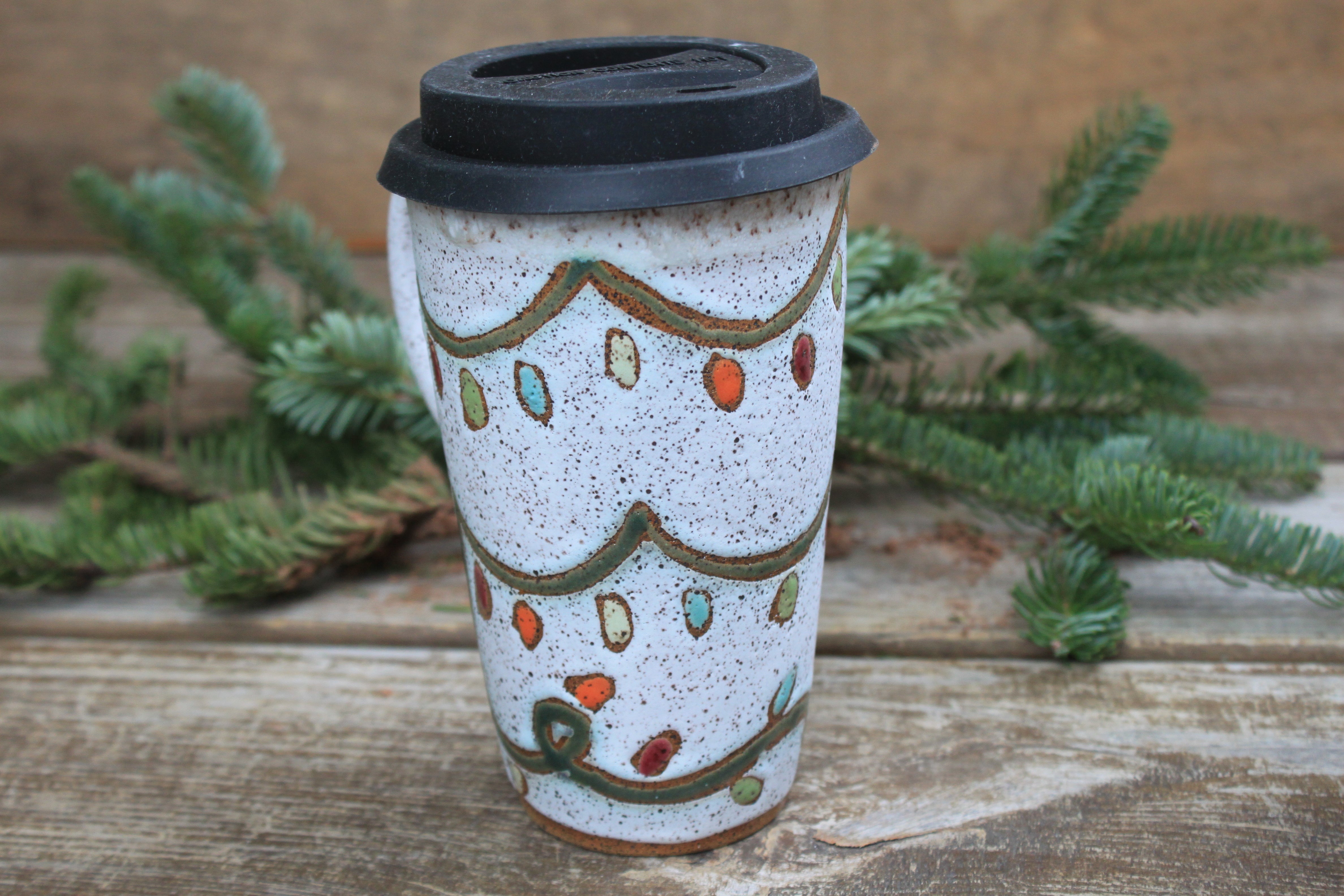 Twinkly Lights Handled Travel Mug, 17 oz