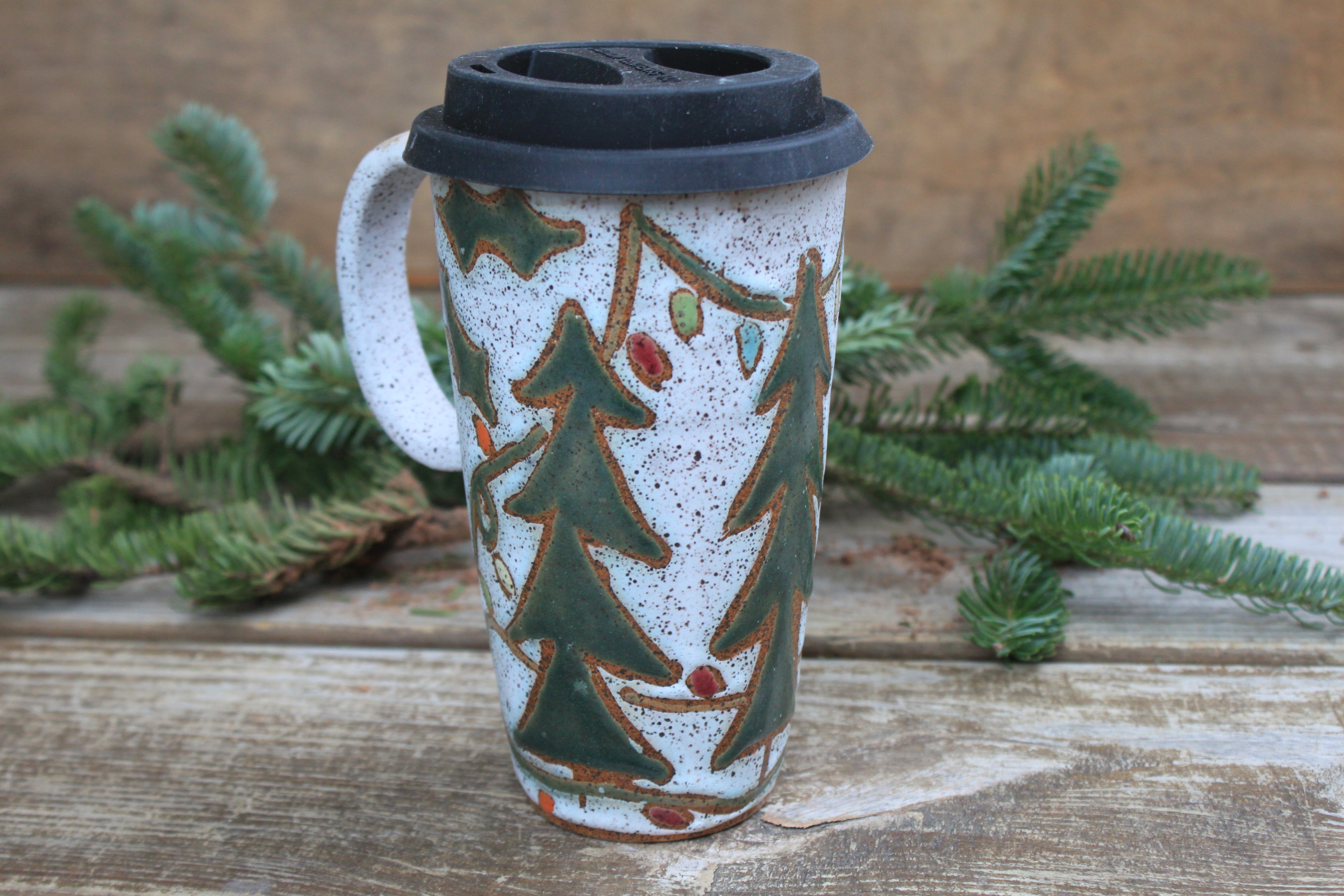 Twinkly Lights, Holly and Evergreens Handled Travel Mug, 19 oz