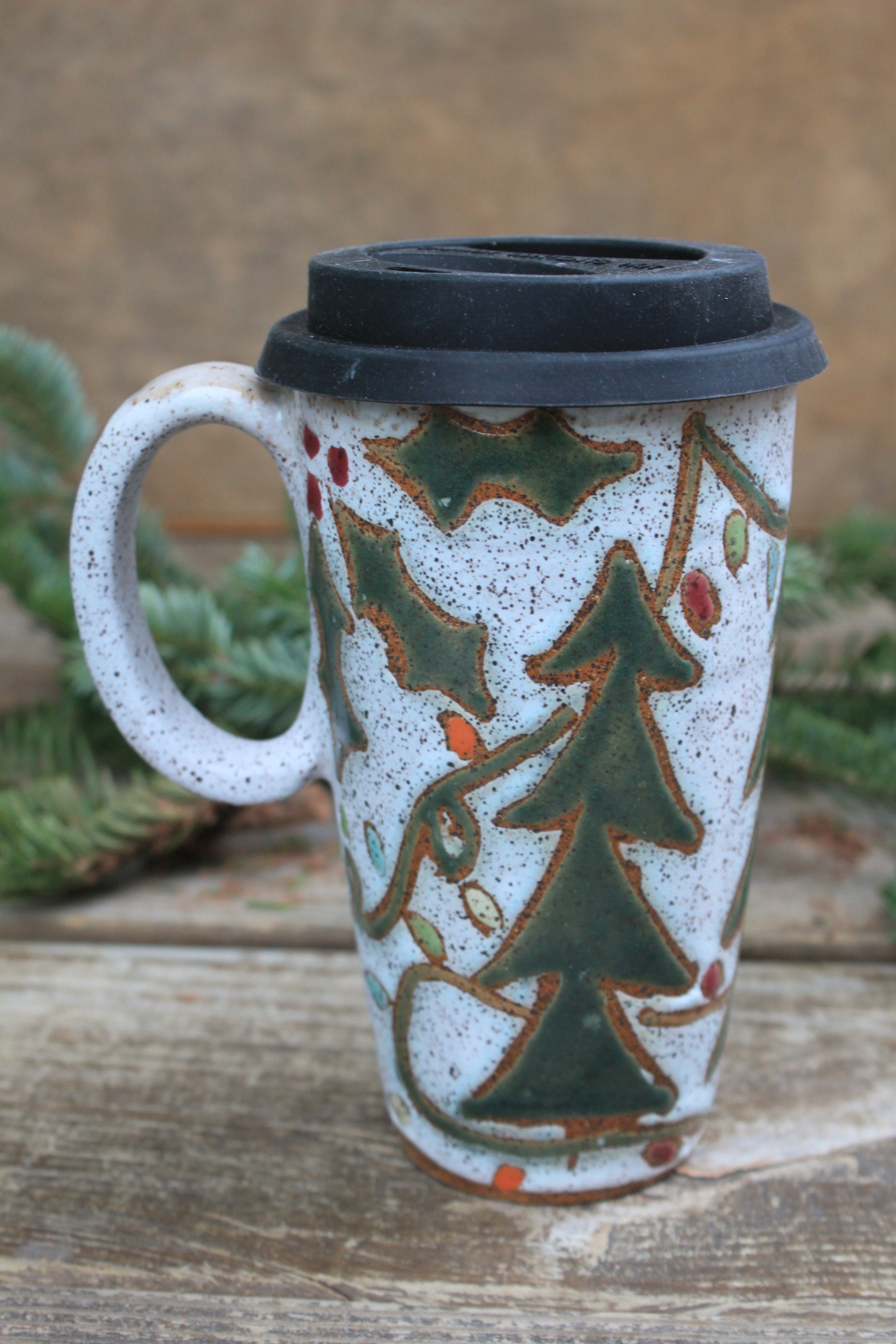 Twinkly Lights, Holly and Evergreens Handled Travel Mug, 19 oz