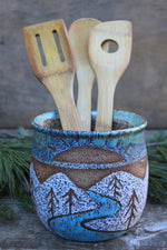 Load image into Gallery viewer, Glacier Rolling River Sunrise Crock
