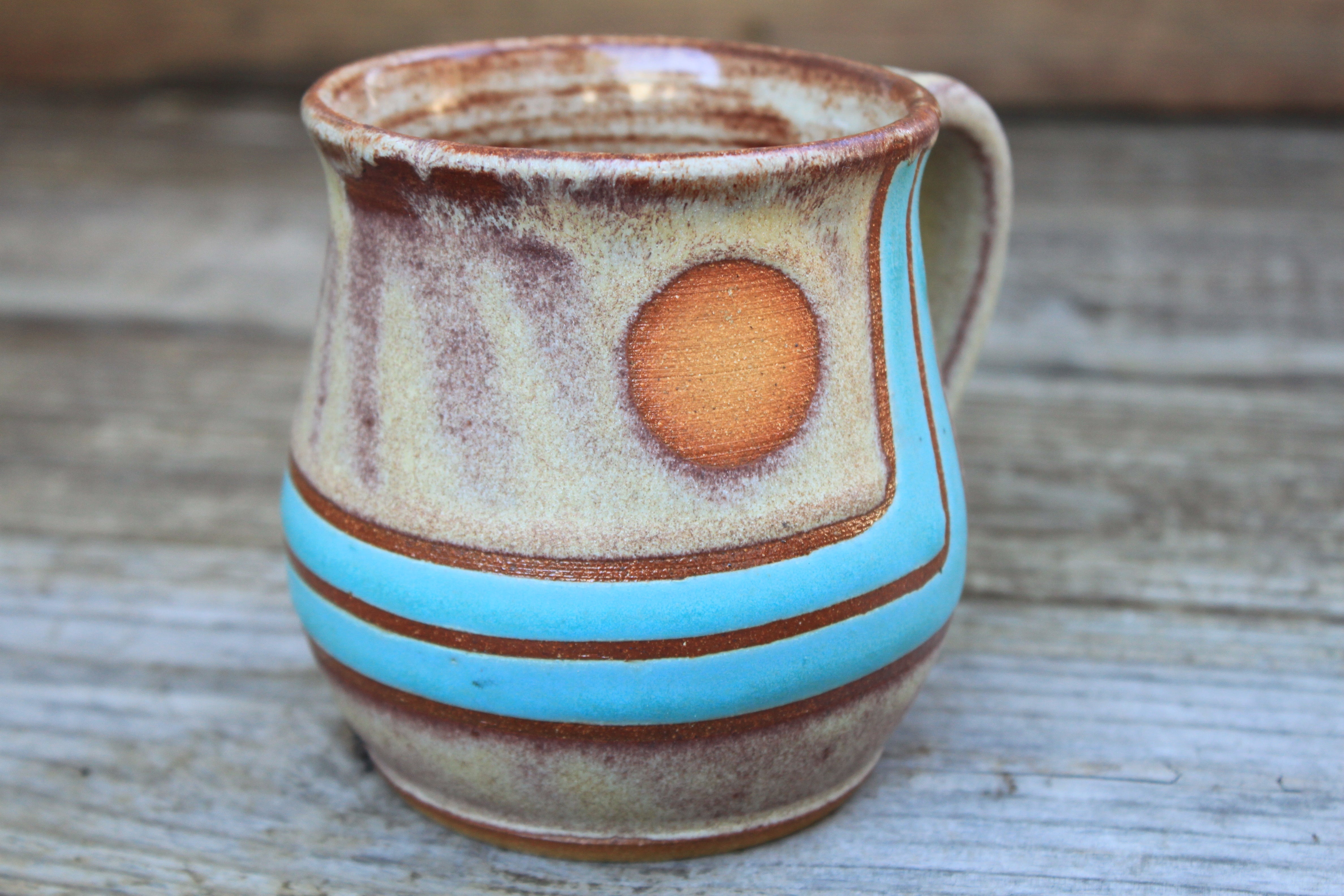 Retro Horizon Sunset Line Mug, 17 oz