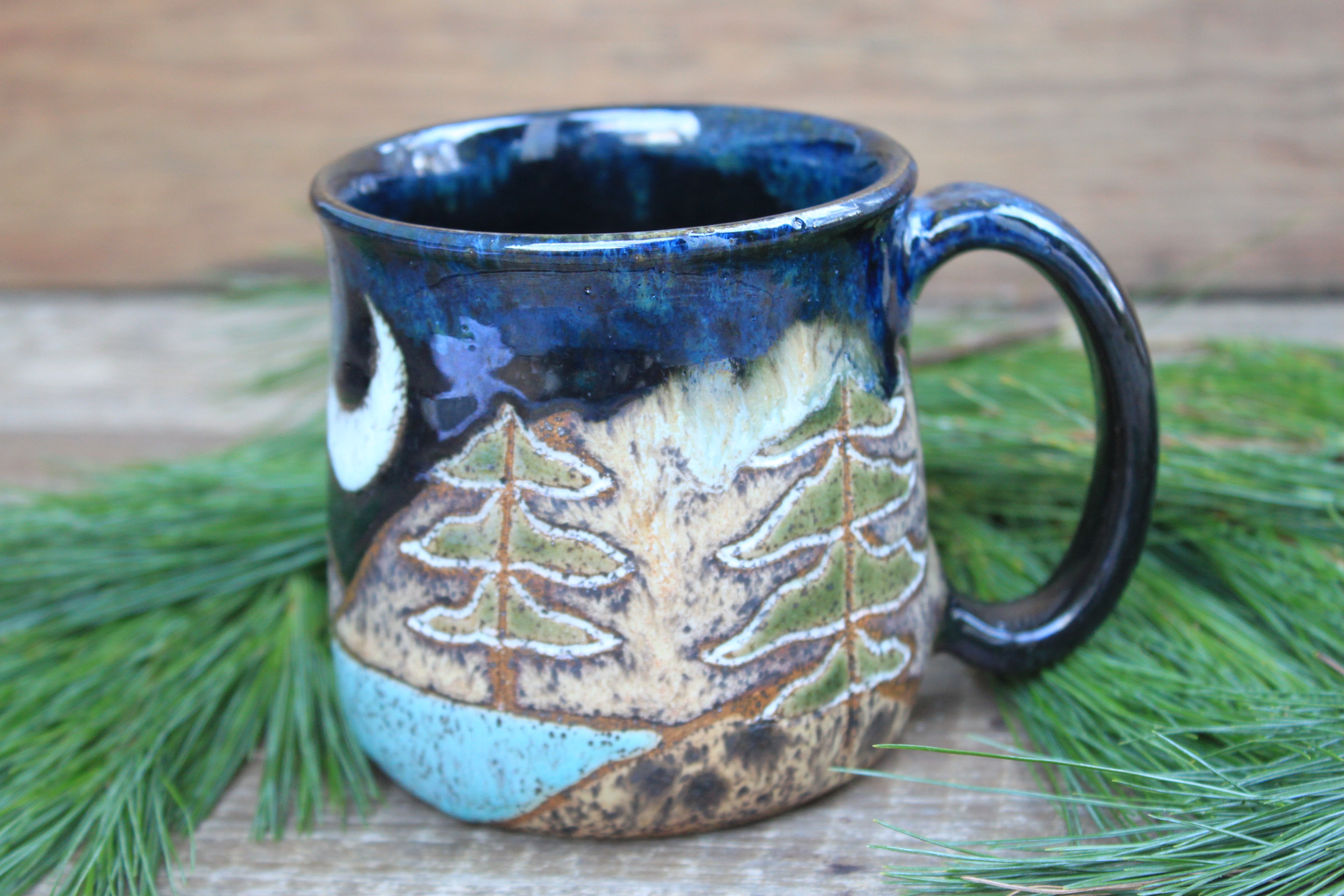 Redwood Grove Nights Carved Mug, 18 oz