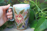 Load image into Gallery viewer, Delightful Dahlias Carved Handled Travel Mug, Crimson and Purple, 15 oz
